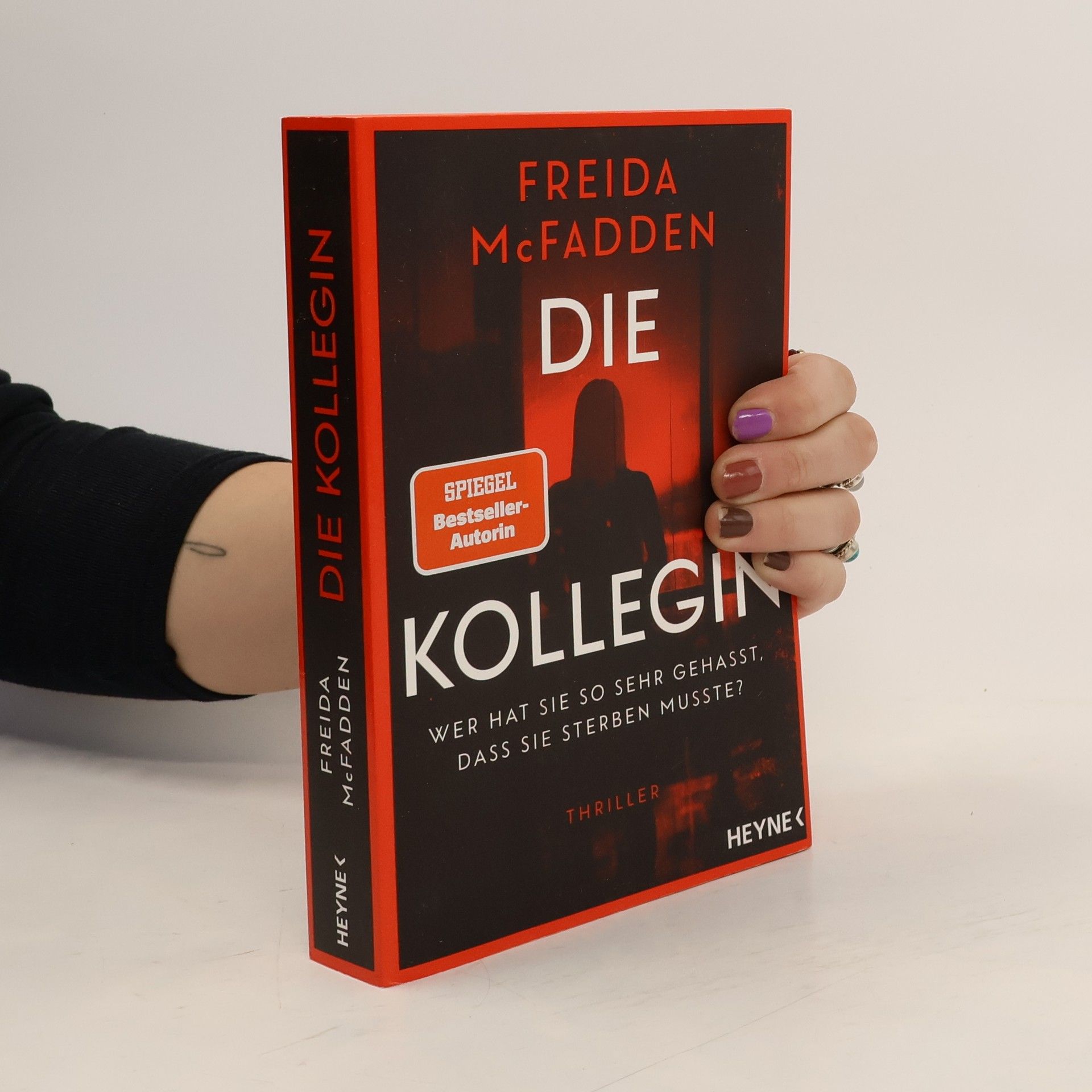 Die Kollegin. Wer hat sie so sehr gehasst, dass sie sterben musste?