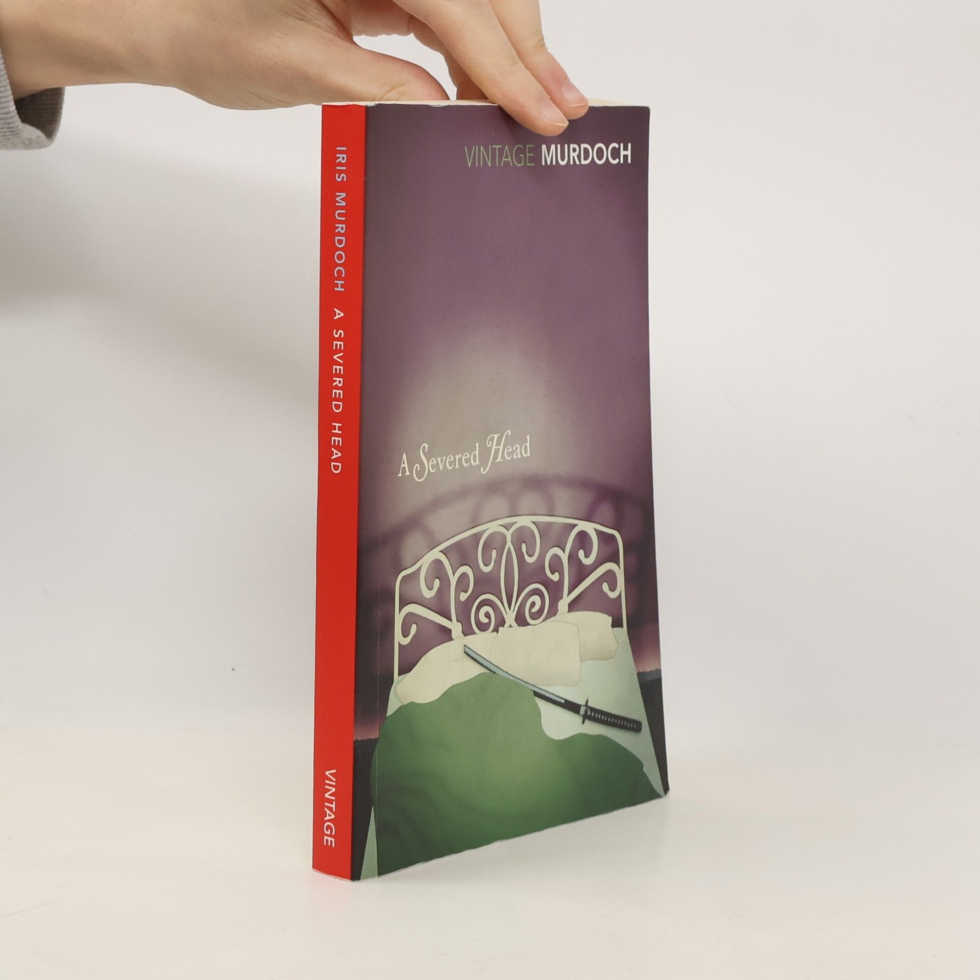 Iris Murdoch A Severed Head