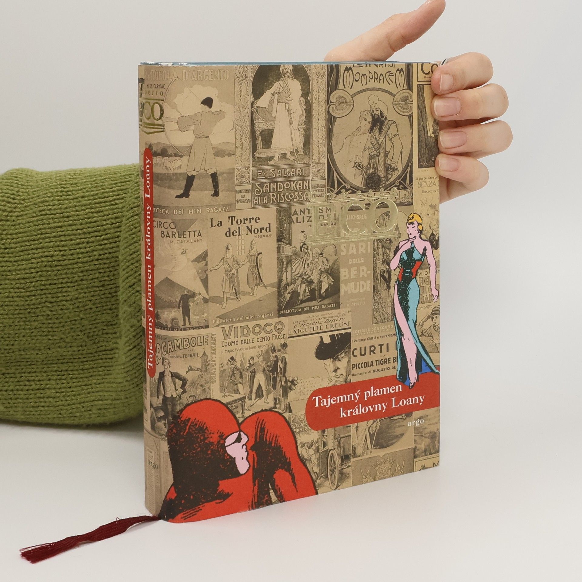 Umberto Eco Tajemný plamen královny Loany: Ilustrovaný román