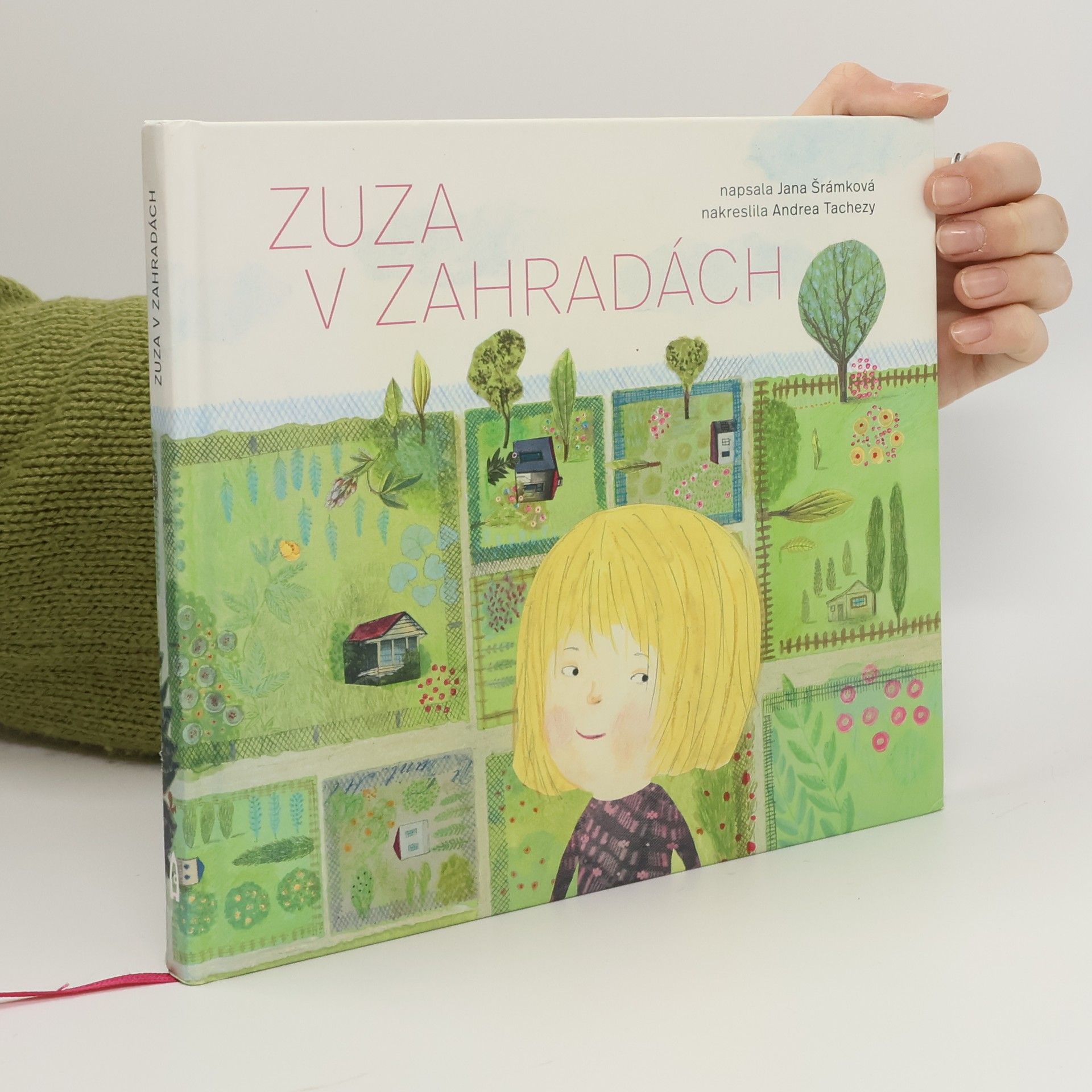 Jana Šrámková Zuza v zahradách