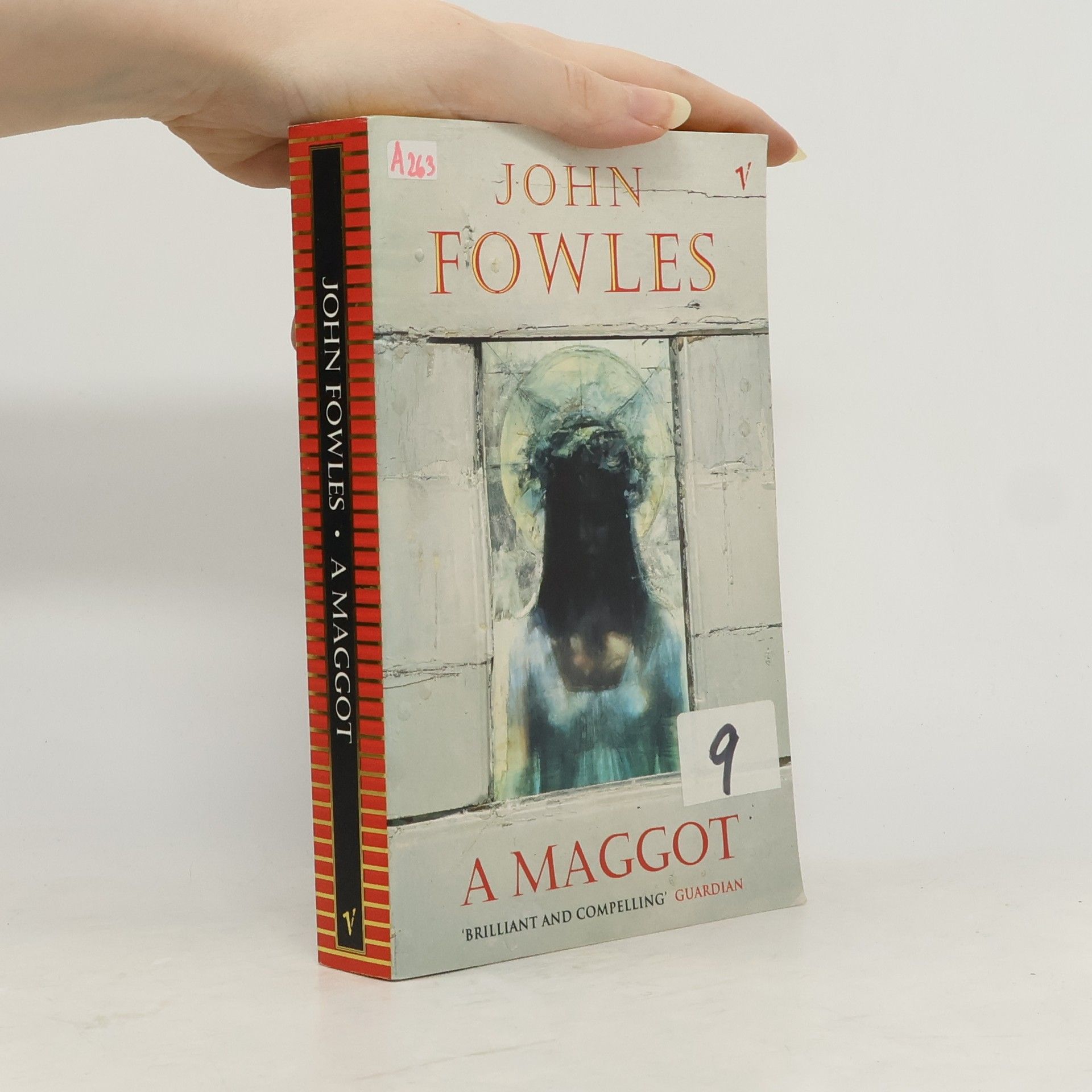 John Fowles A Maggot