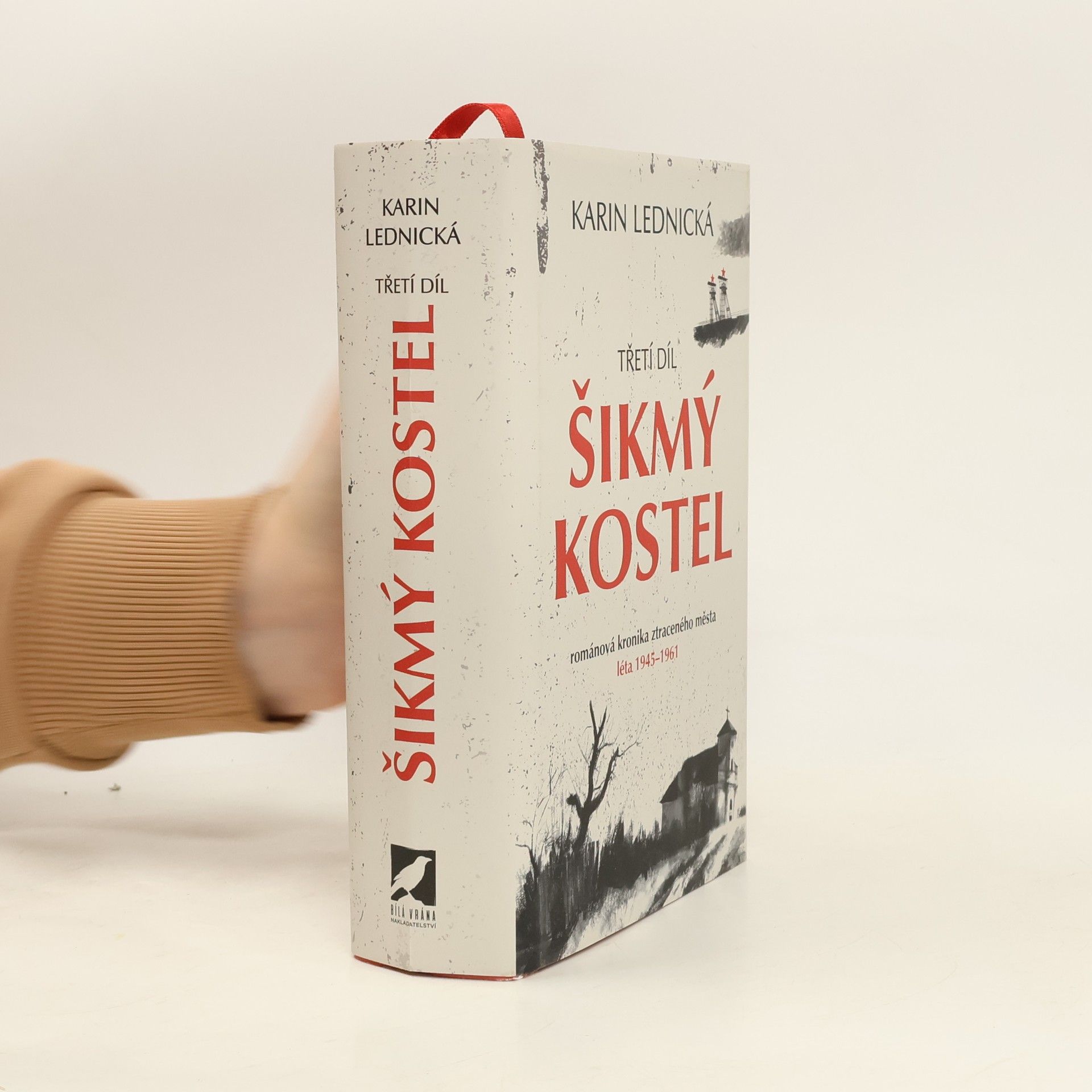 Karin Lednická Šikmý kostel 3