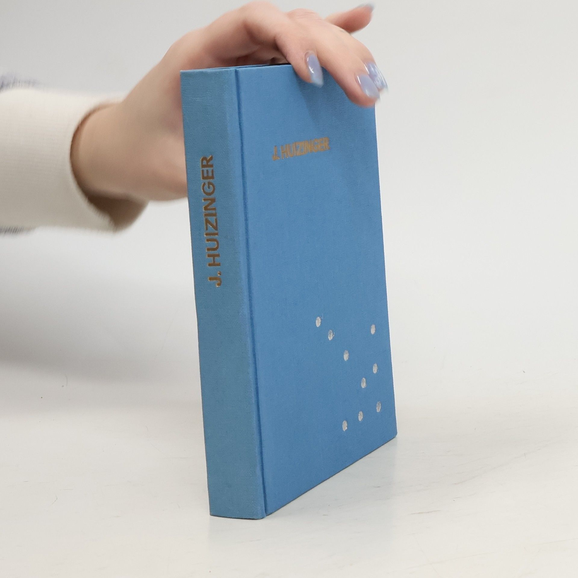 Ve stínech zítřka