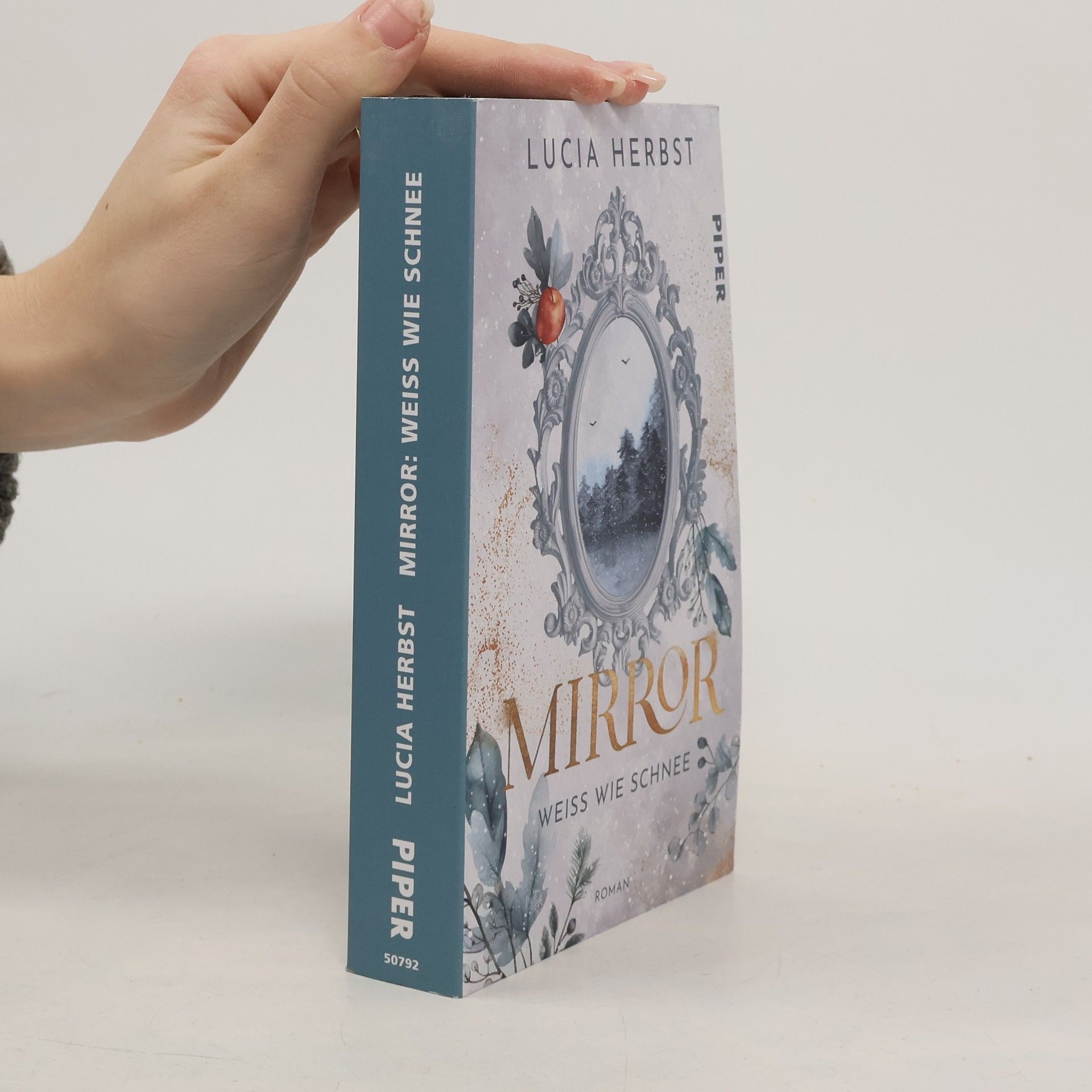 Mirror: Weiß wie Schnee