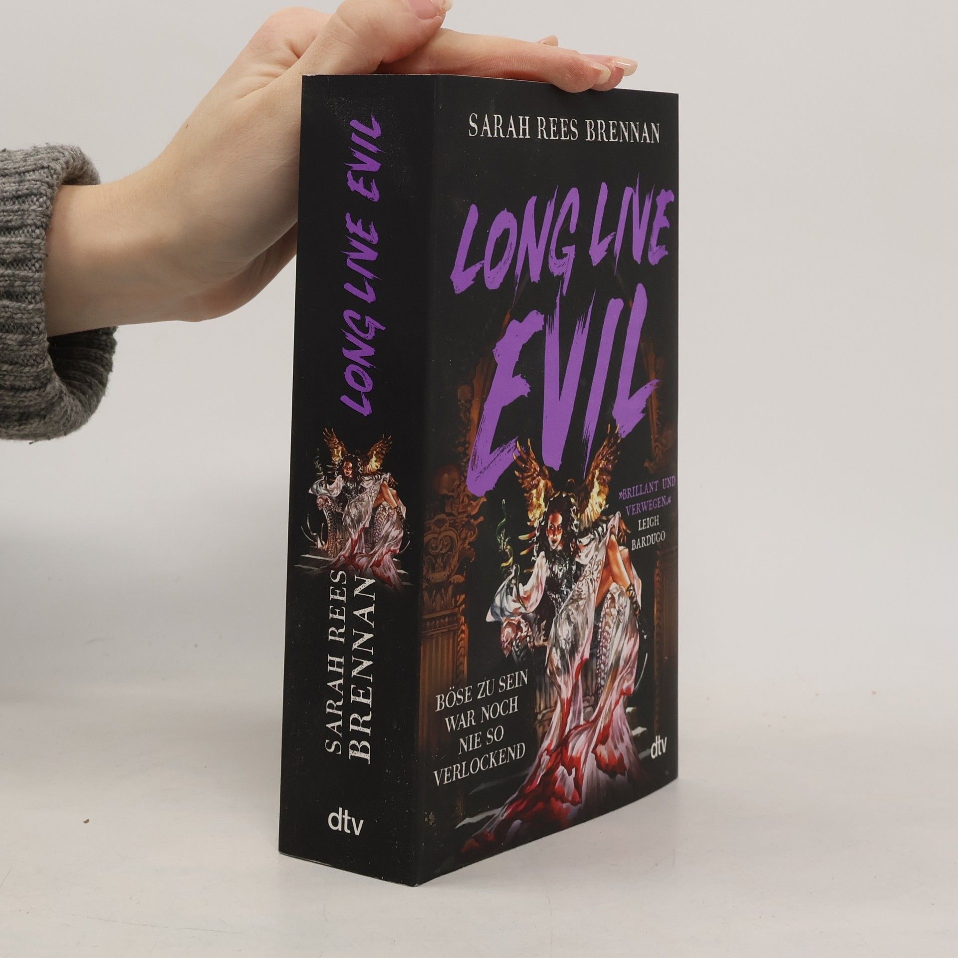 Sarah Rees Brennan Long Live Evil