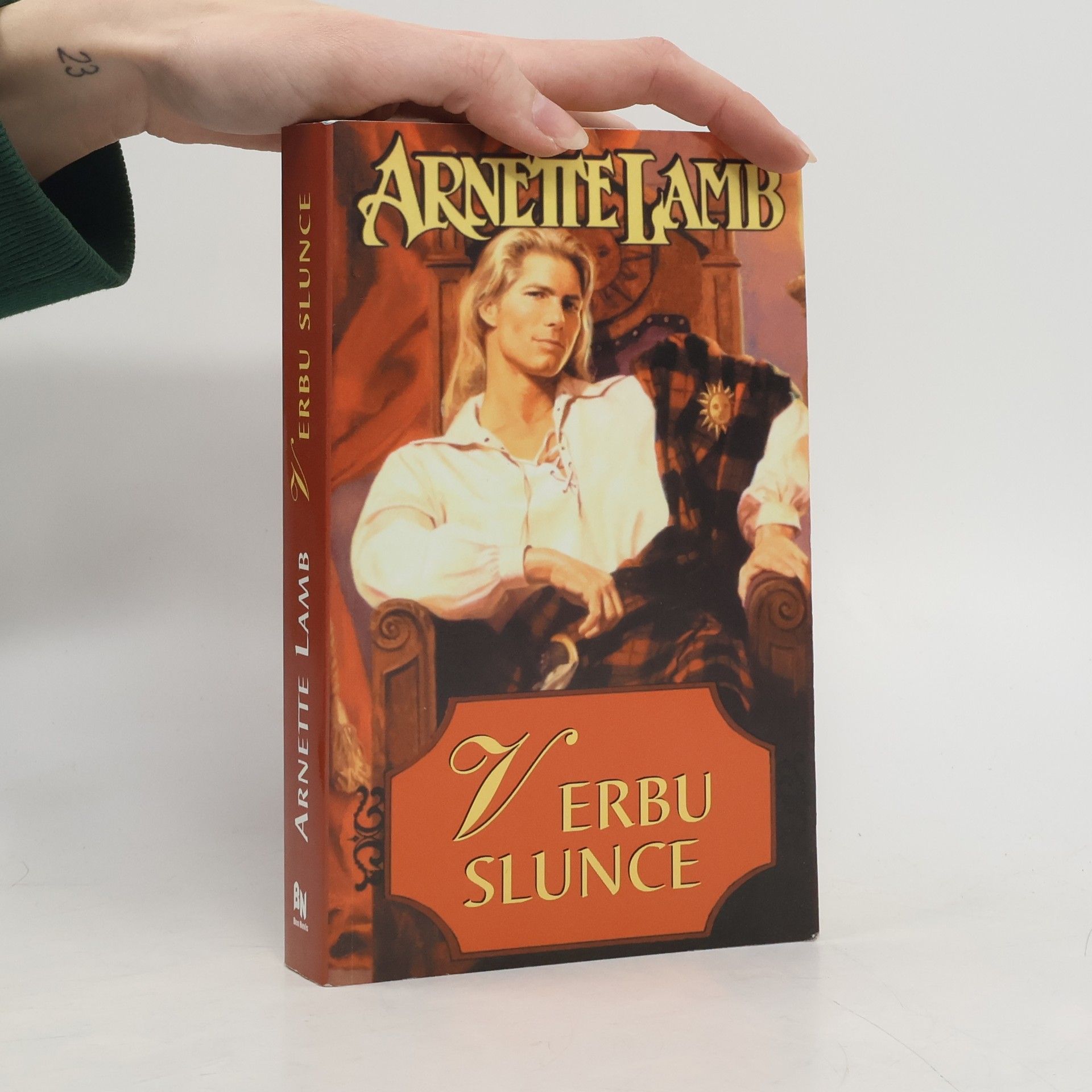 Arnette Lamb V erbu slunce