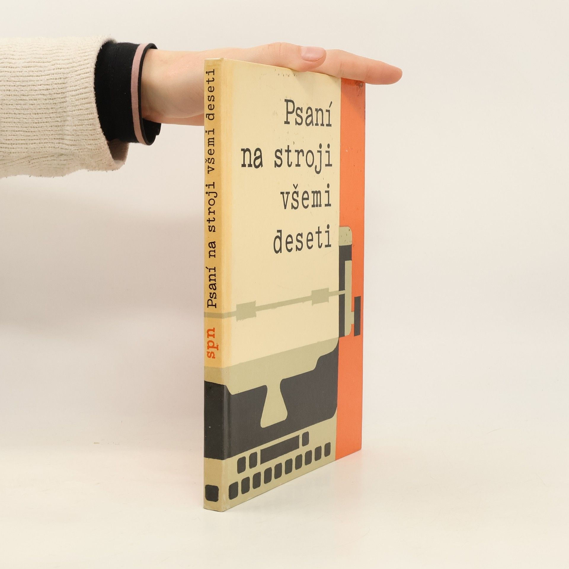 Psaní na stroji všemi deseti