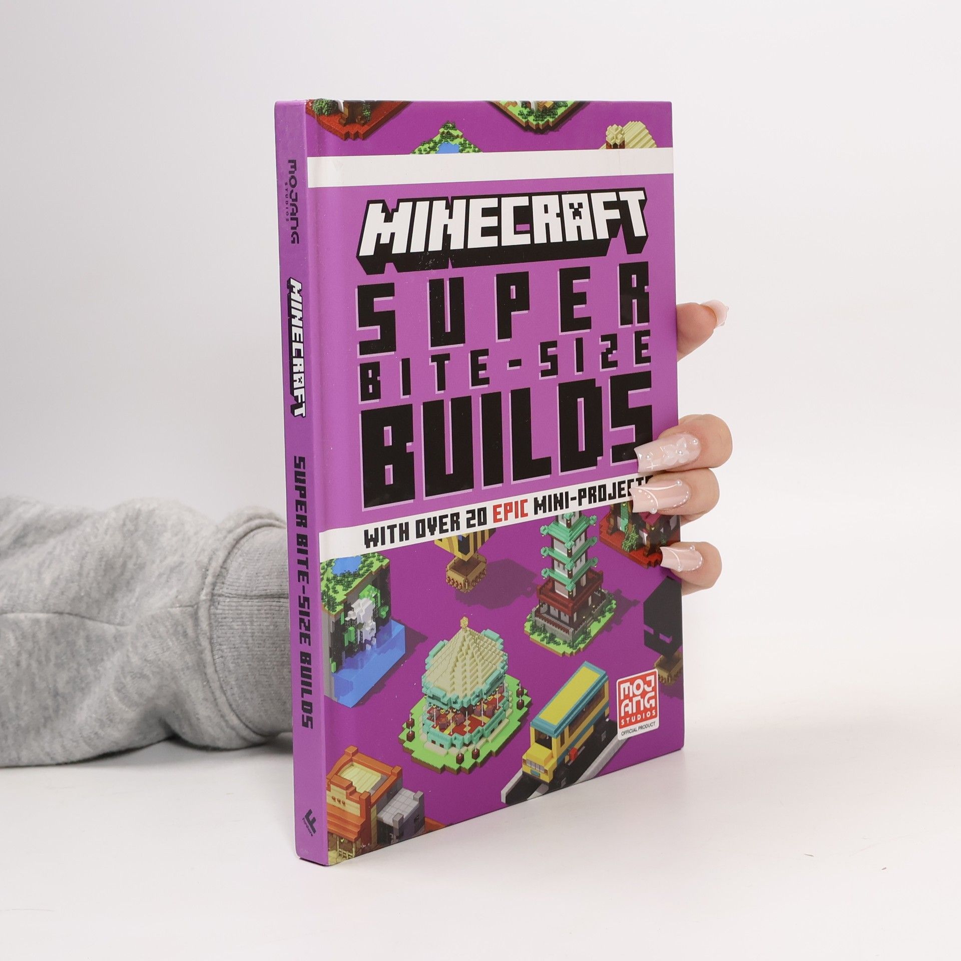 Mojang AB MINECRAFT SUPER BITE-SIZE BUILDS