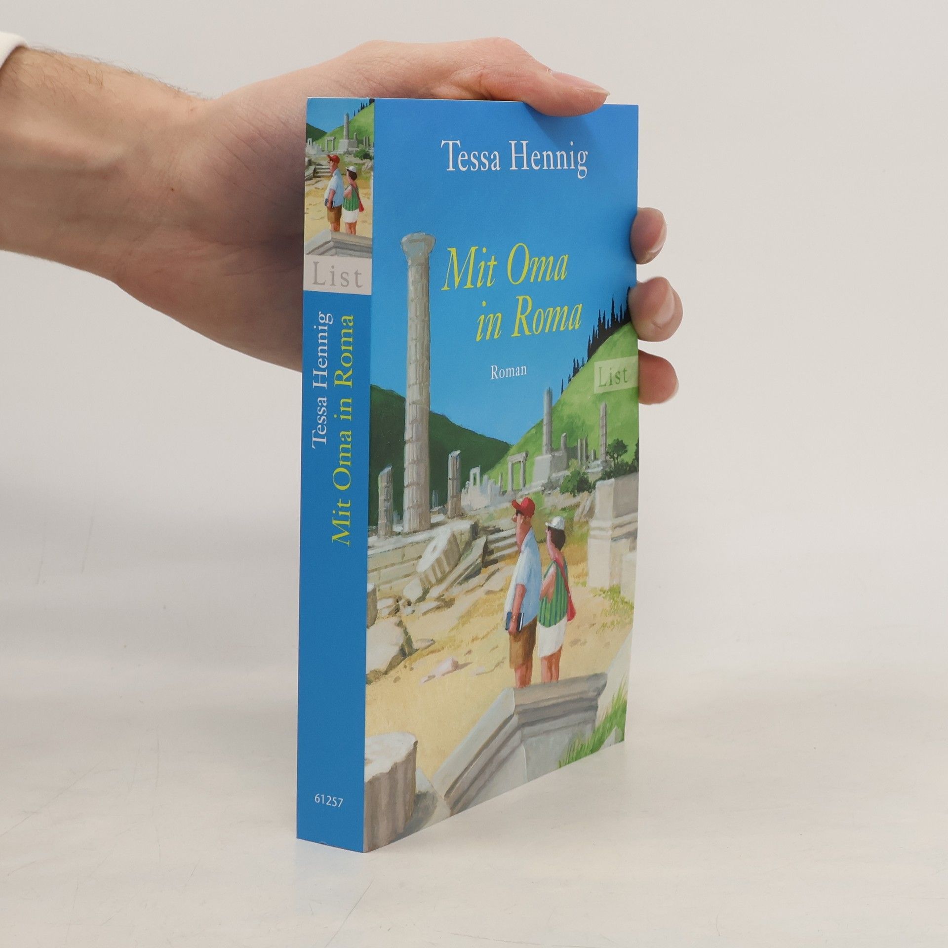 Tessa Hennig Mit Oma in Roma