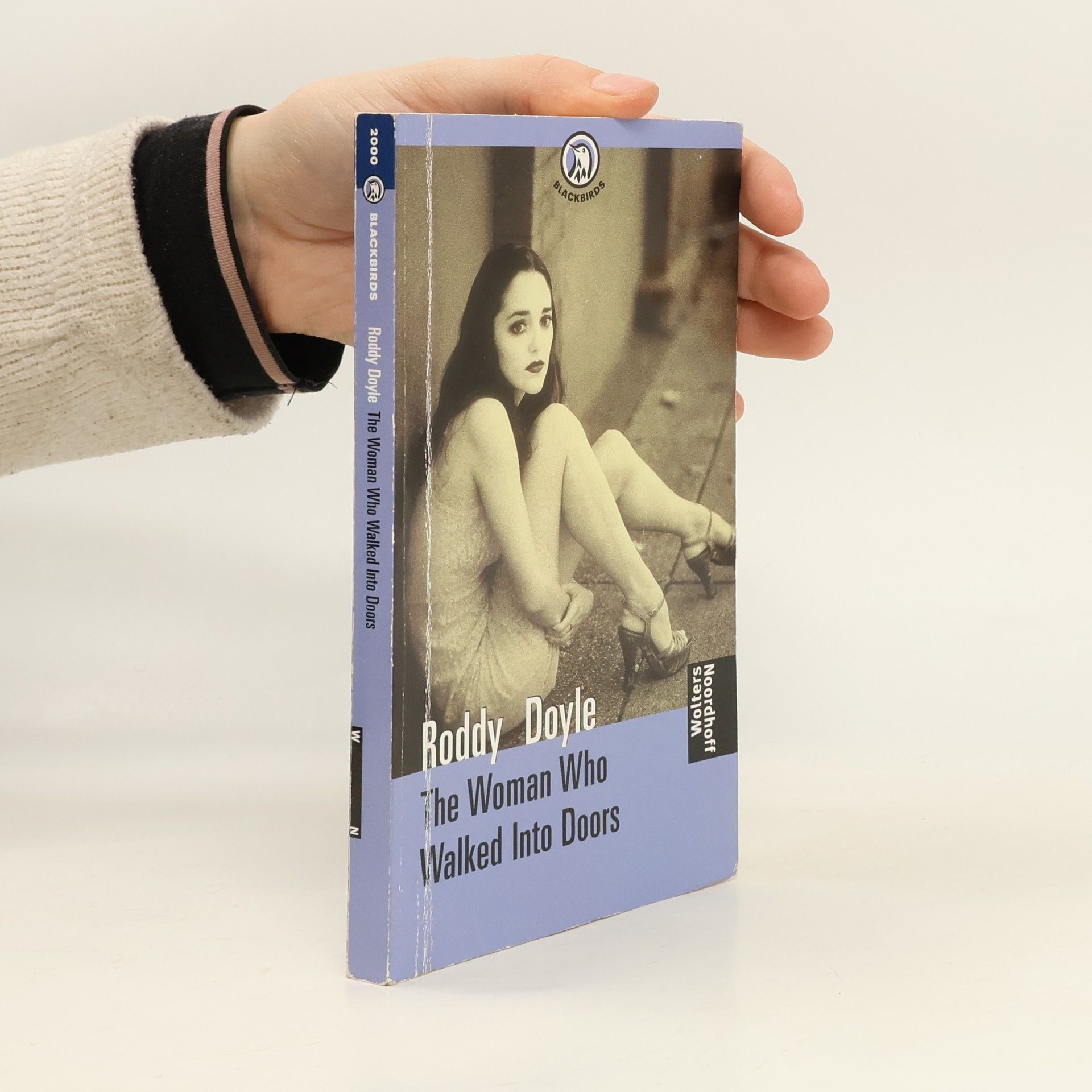 Roddy Doyle Blackbirds: The Woman Who Walked Into Doors