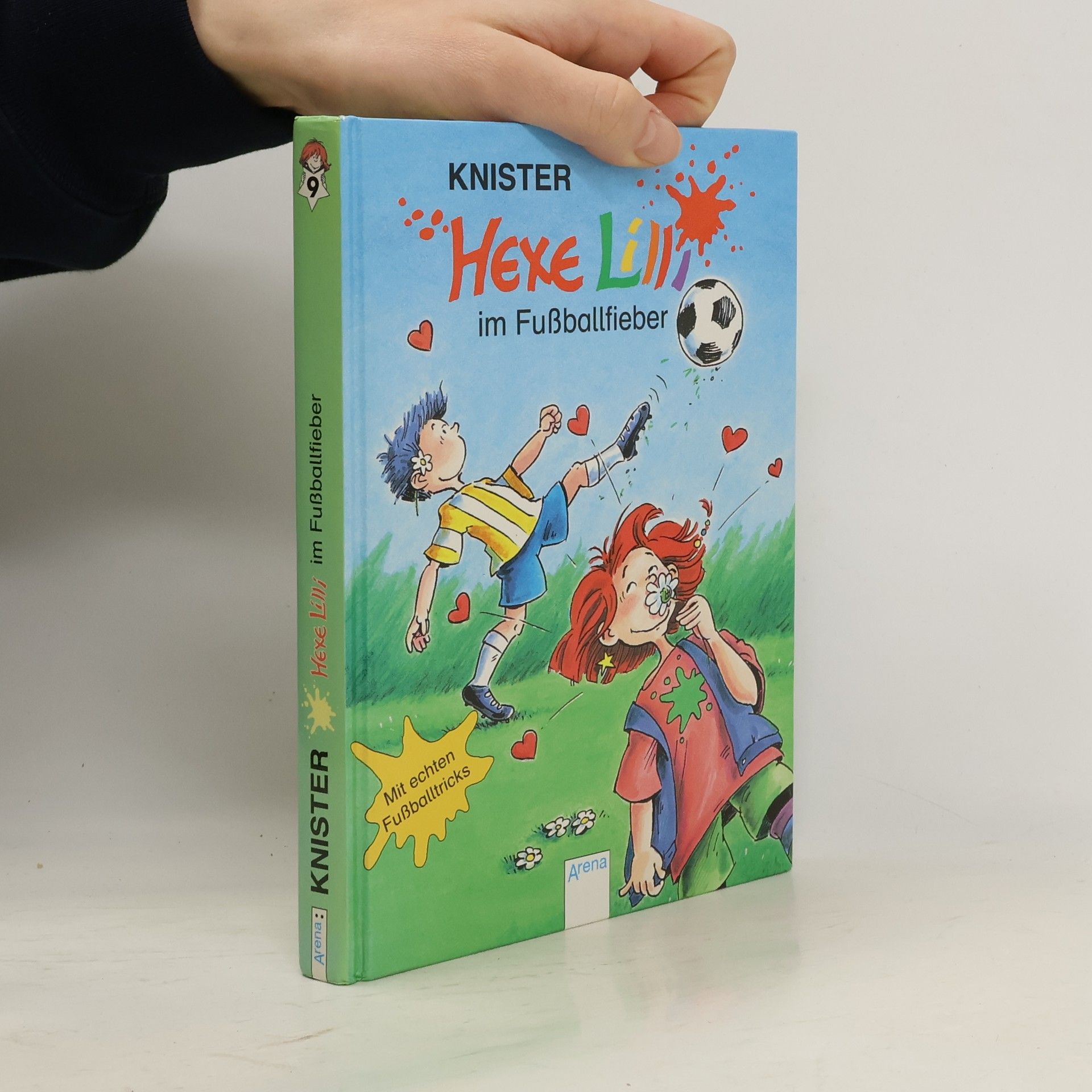 Knister Hexe Lilli im Fußballfieber