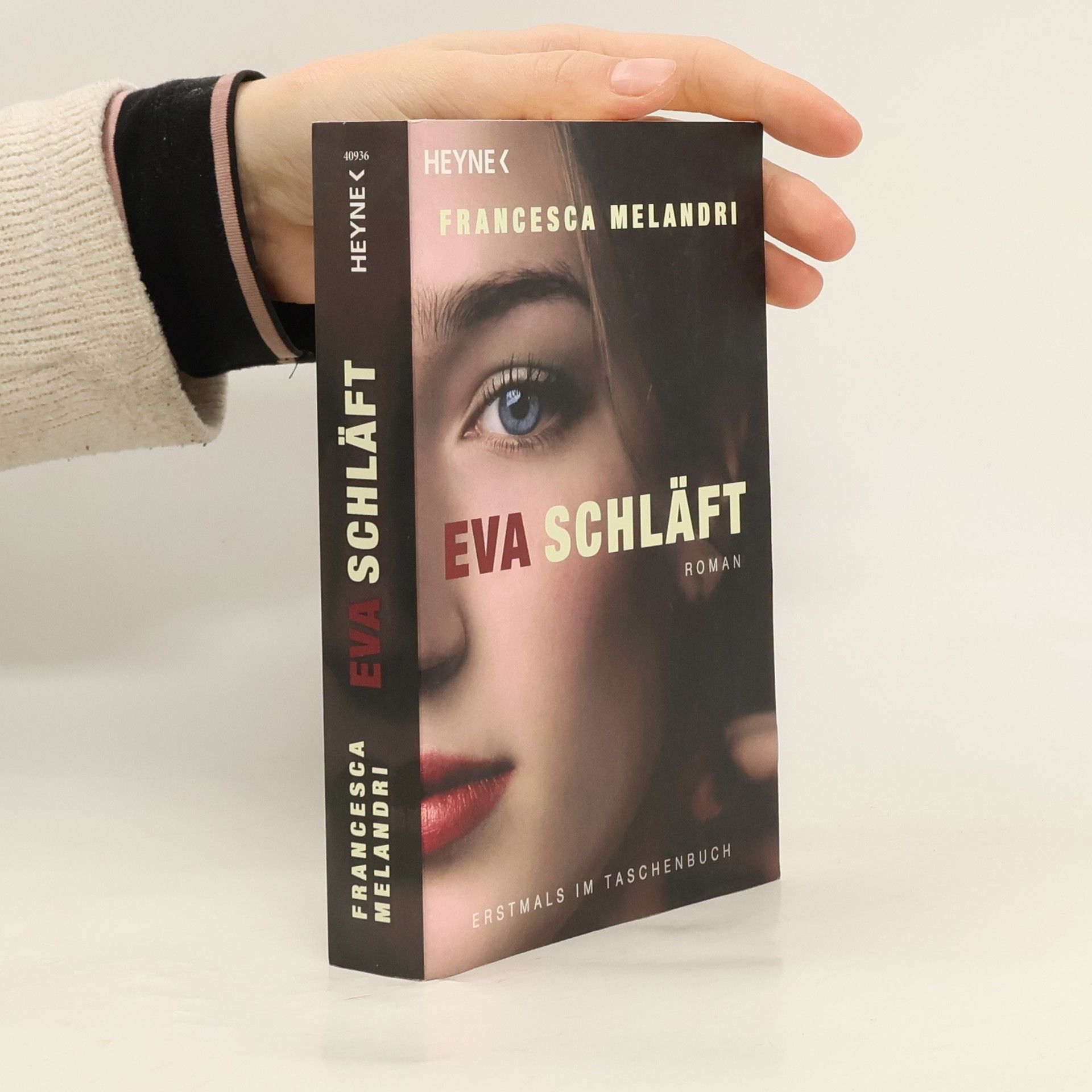 Francesca Melandri Eva schläft