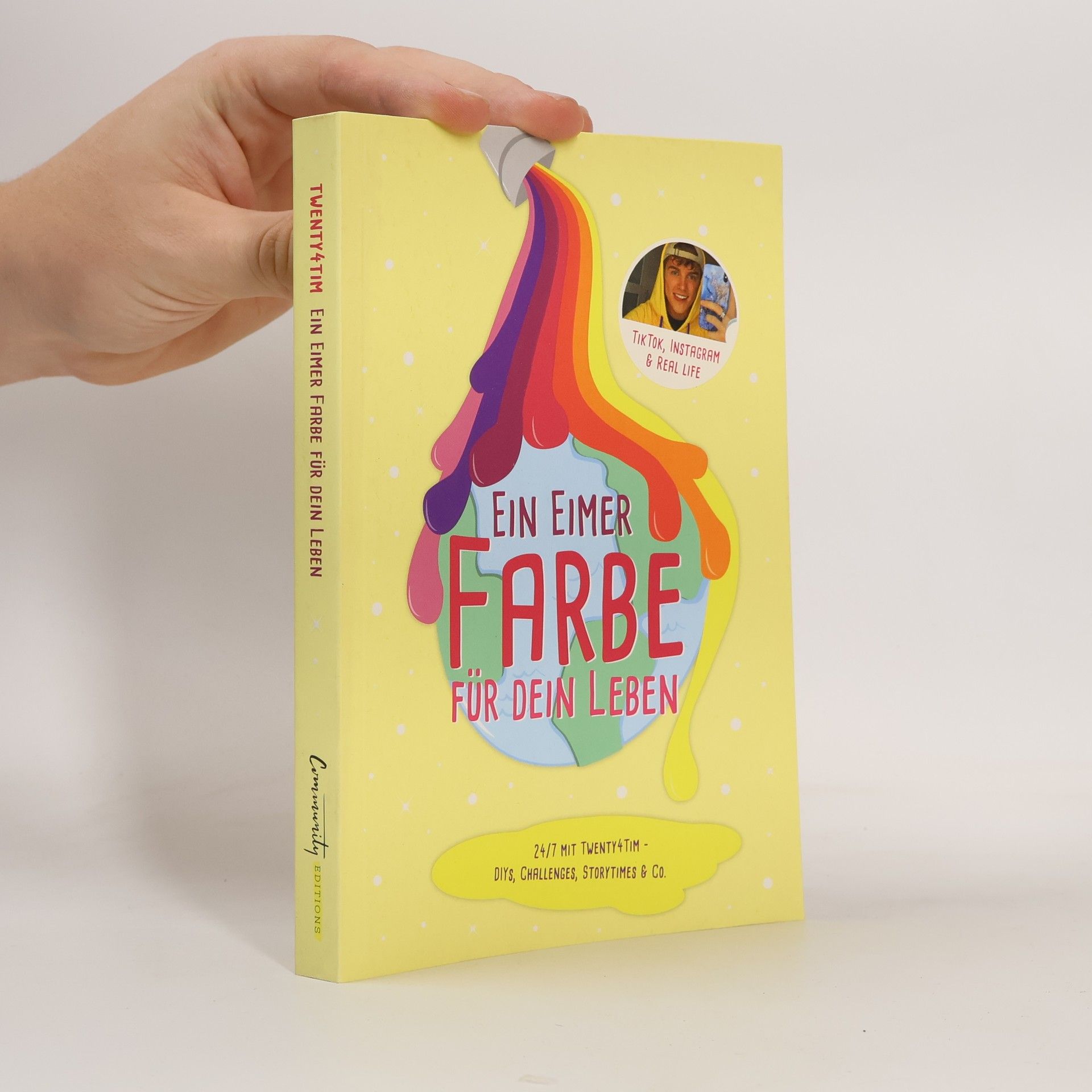 Ein Eimer Farbe für dein Leben