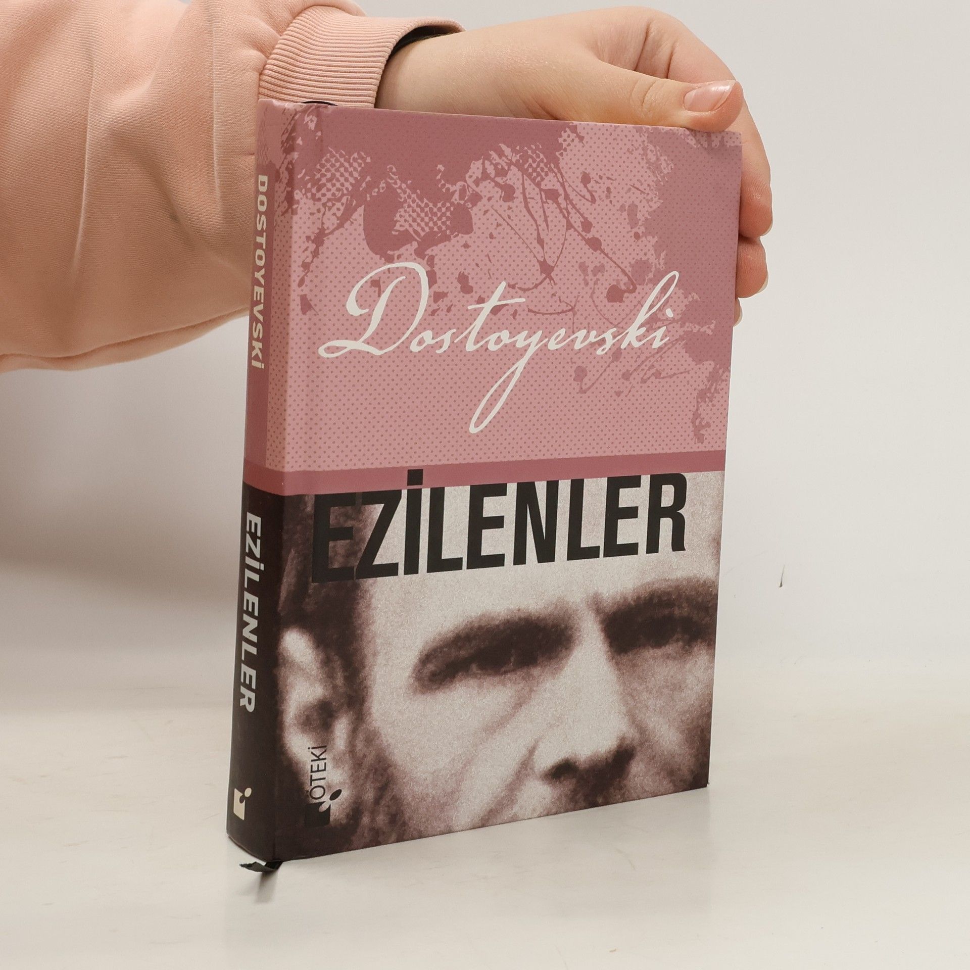 Fyodor Dostoevsky Ezilenler