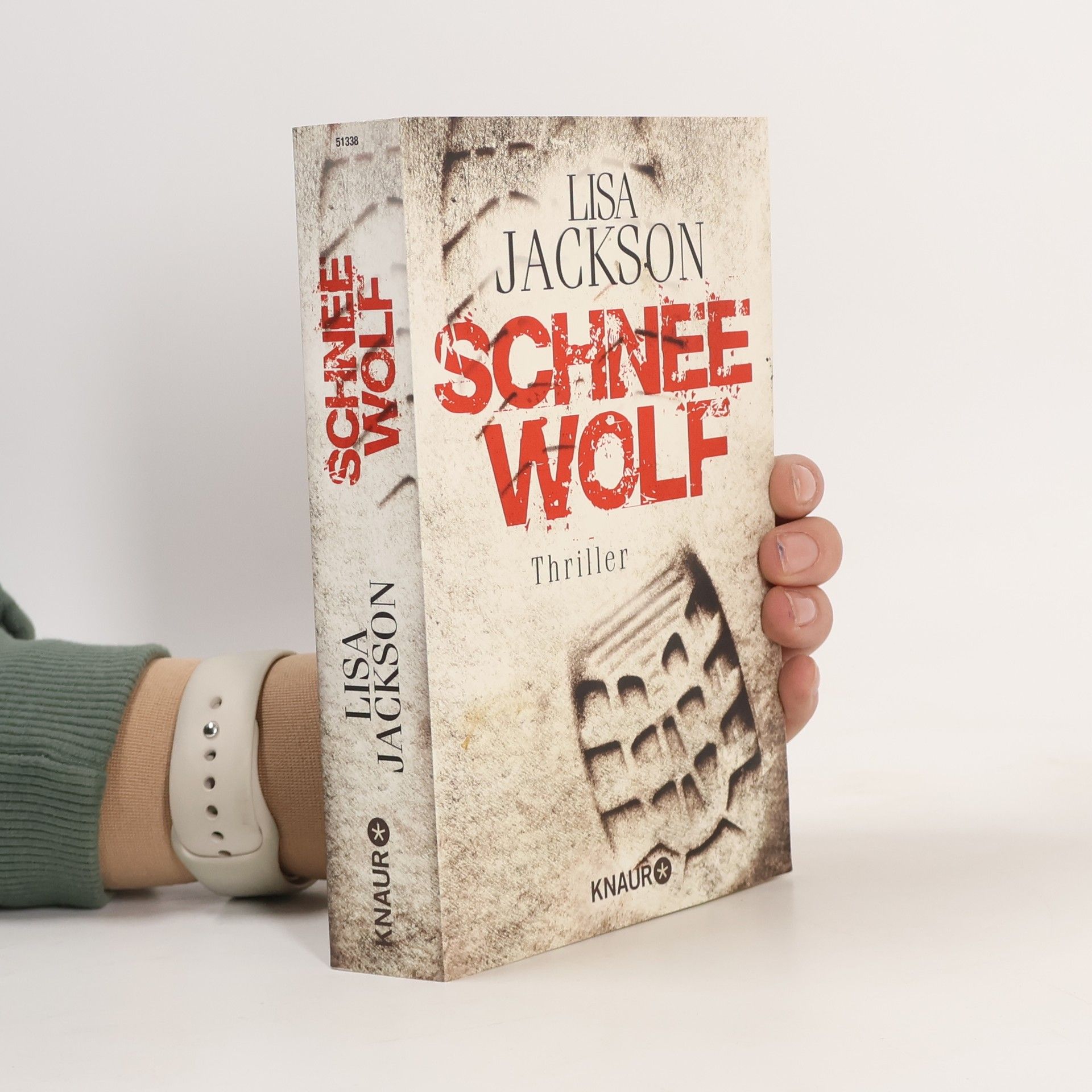 Lisa Jackson Schneewolf