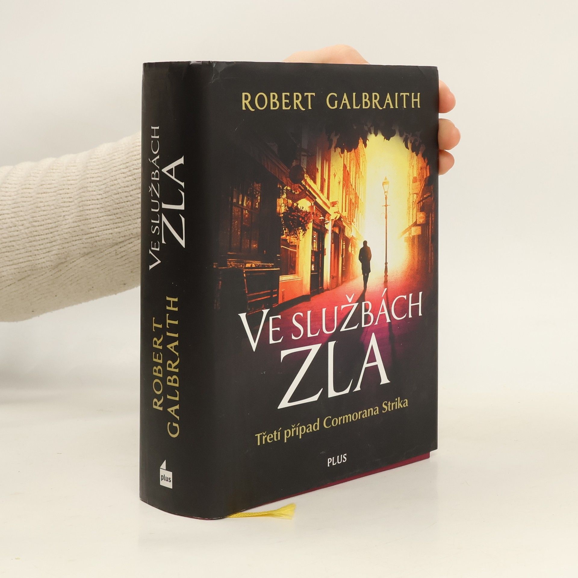 Robert Galbraith Ve službách zla
