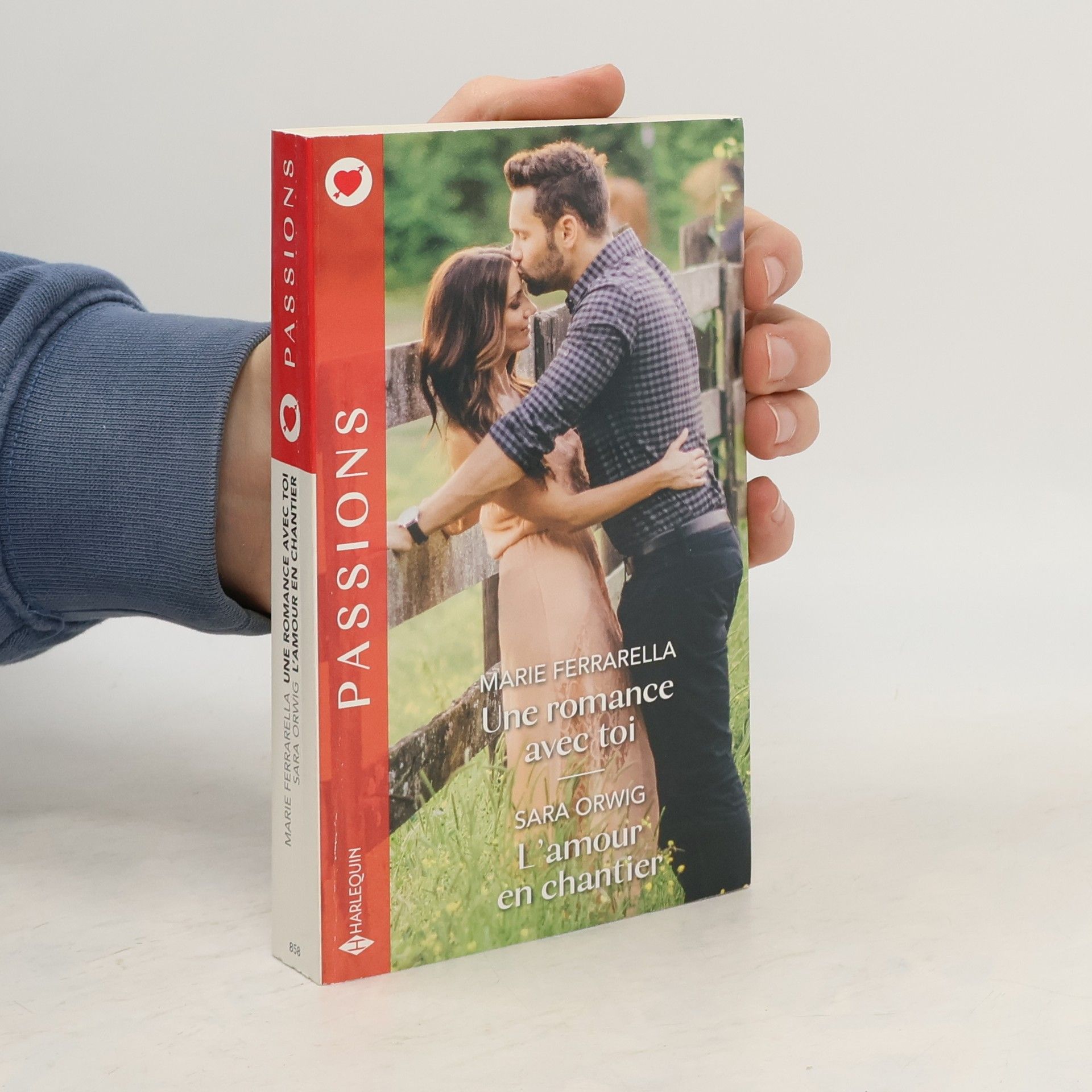 Ferrarella Marie Une romance avec toi - L'amour en chantier