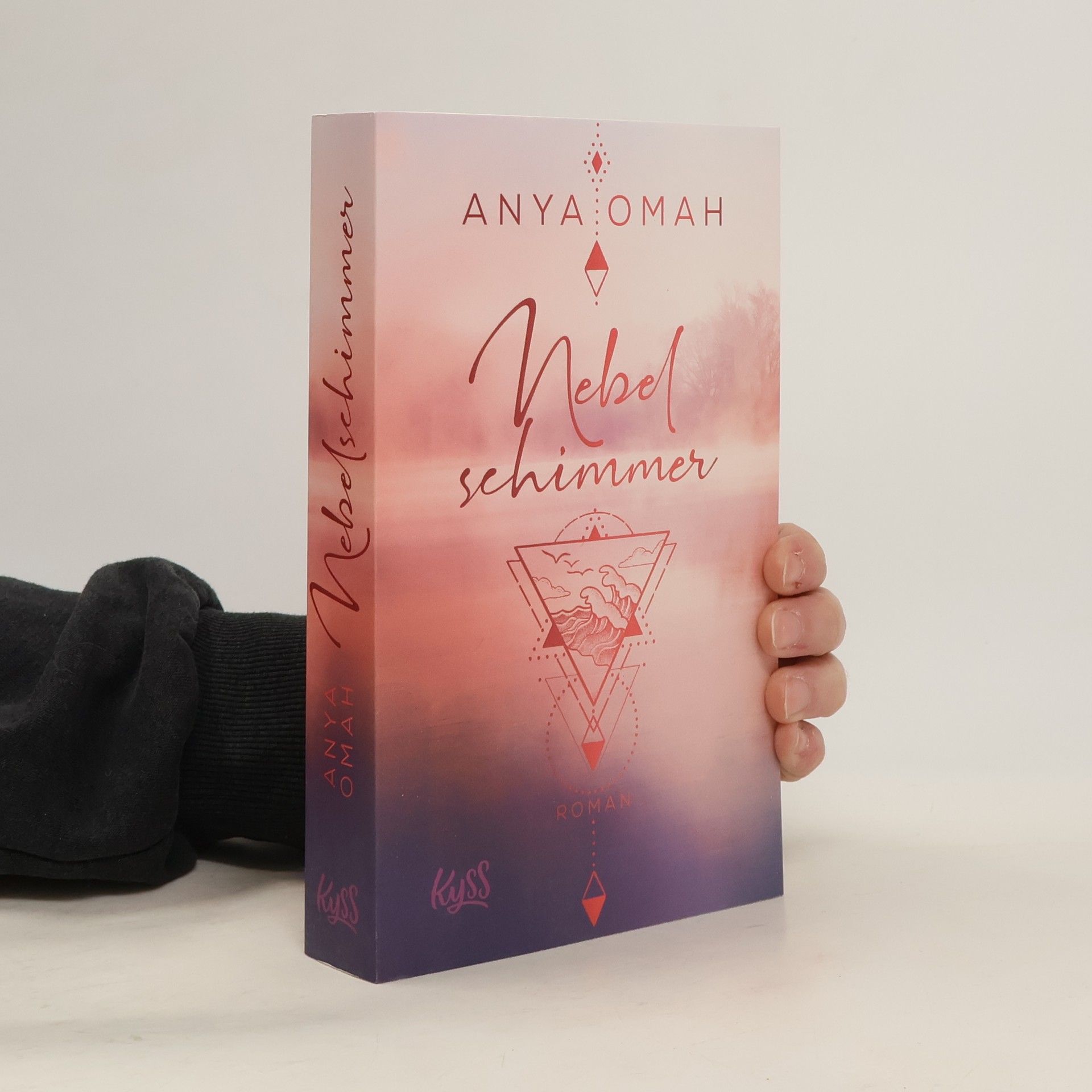 Anya Omah Nebelschimmer