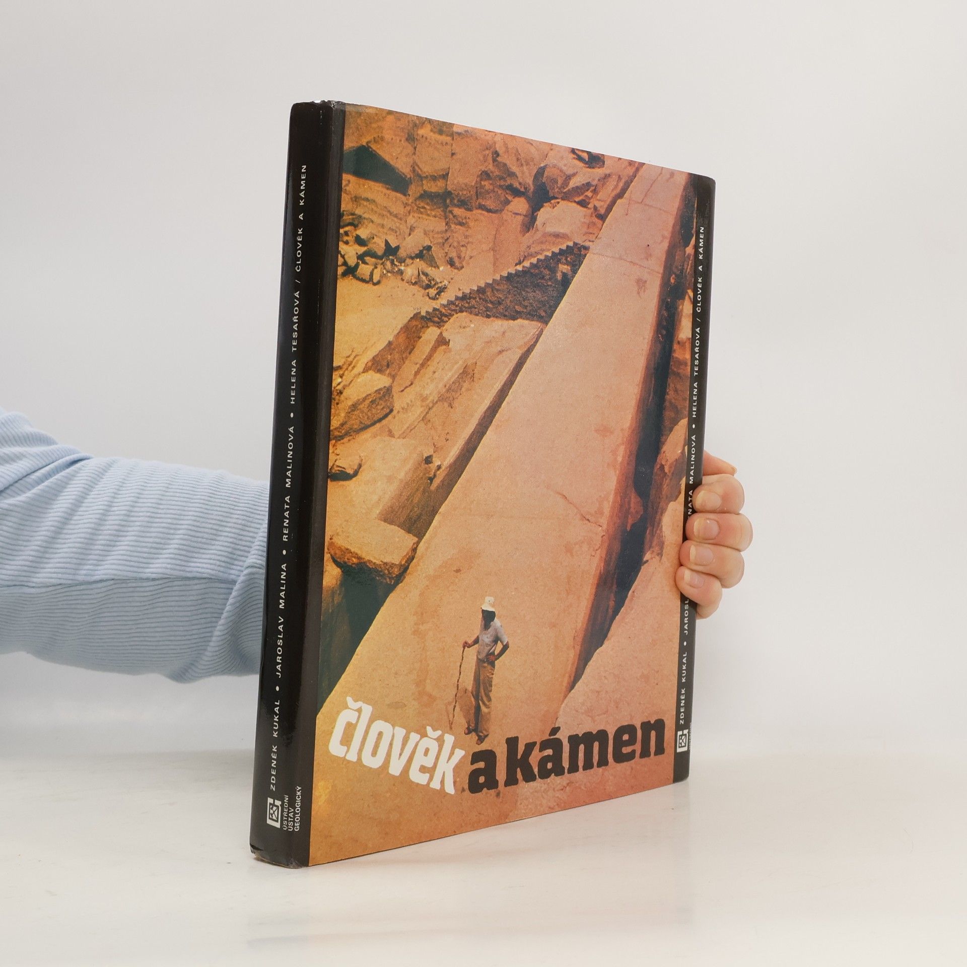 Zdeněk Kukal Člověk a kámen