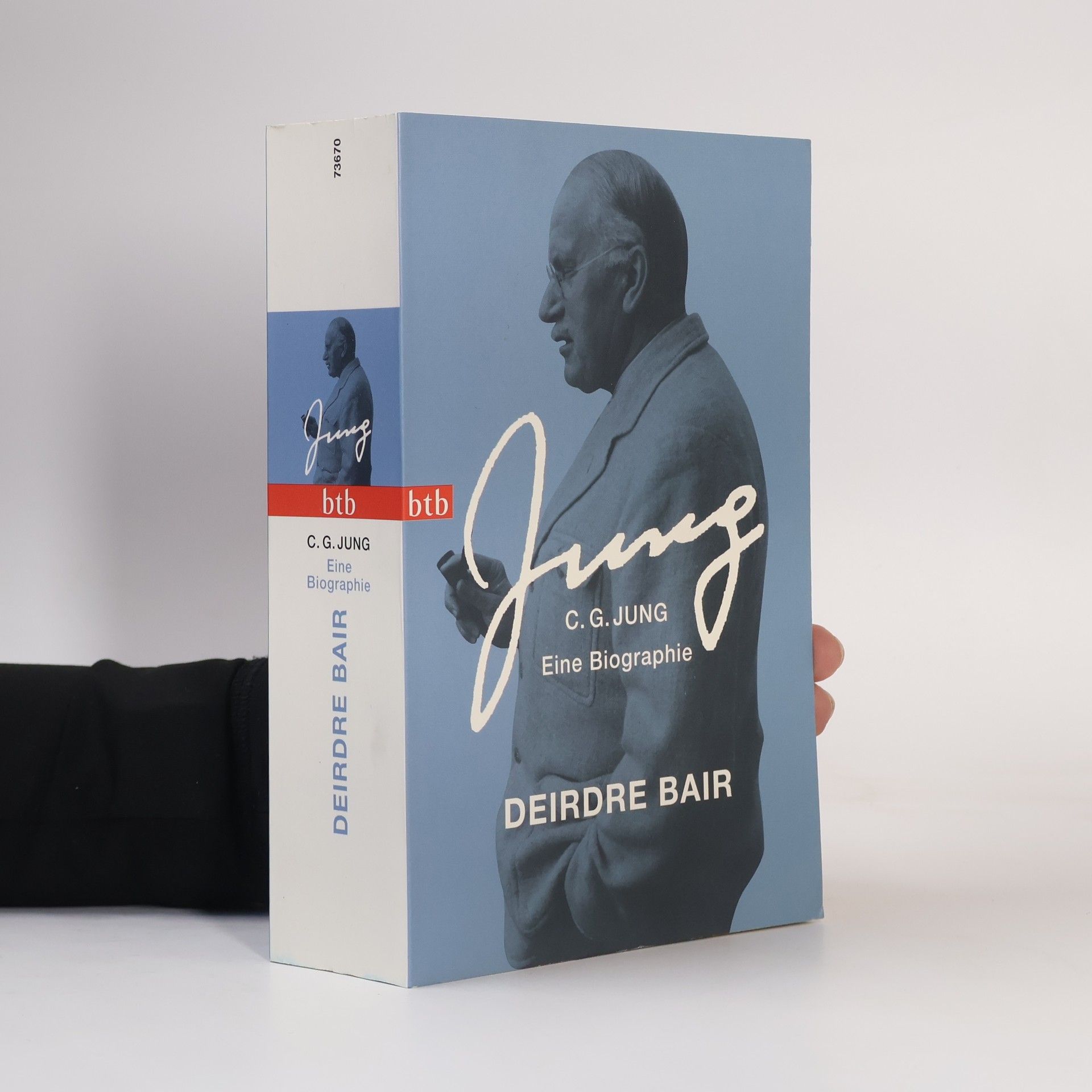 Deirdre Bair C. G. Jung