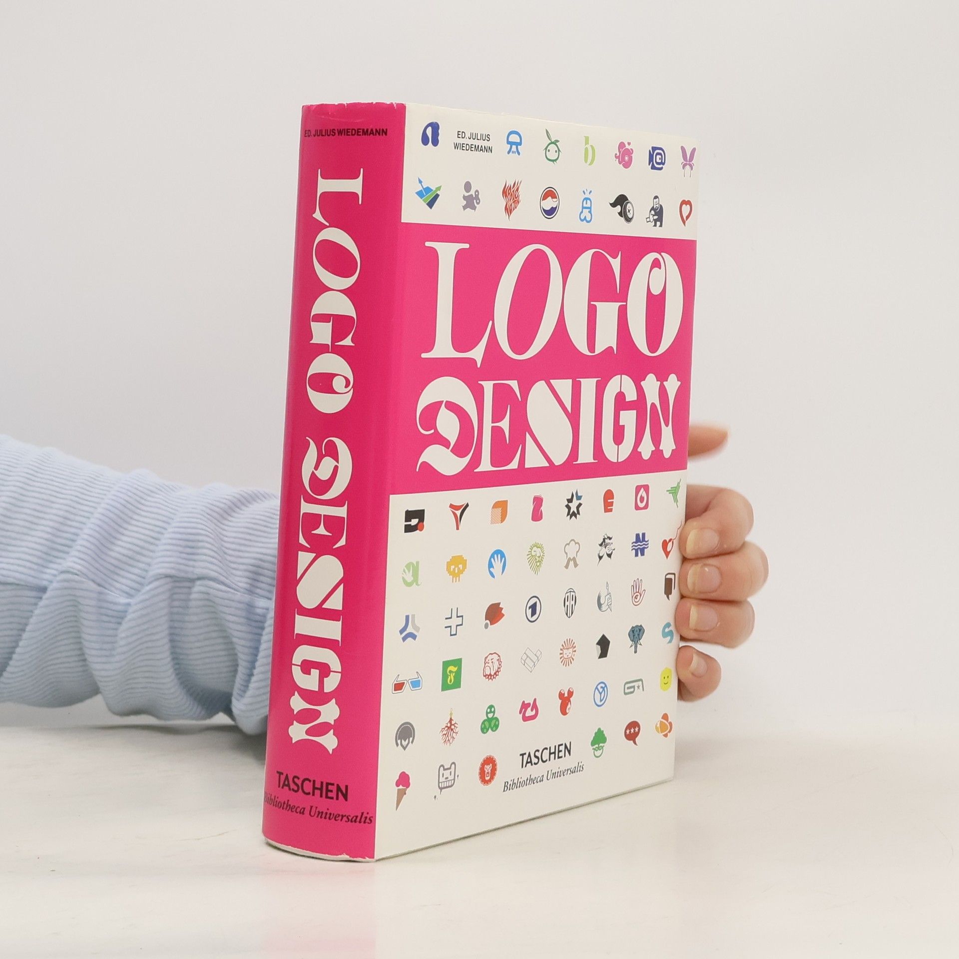 Julius Weidermann Logo design