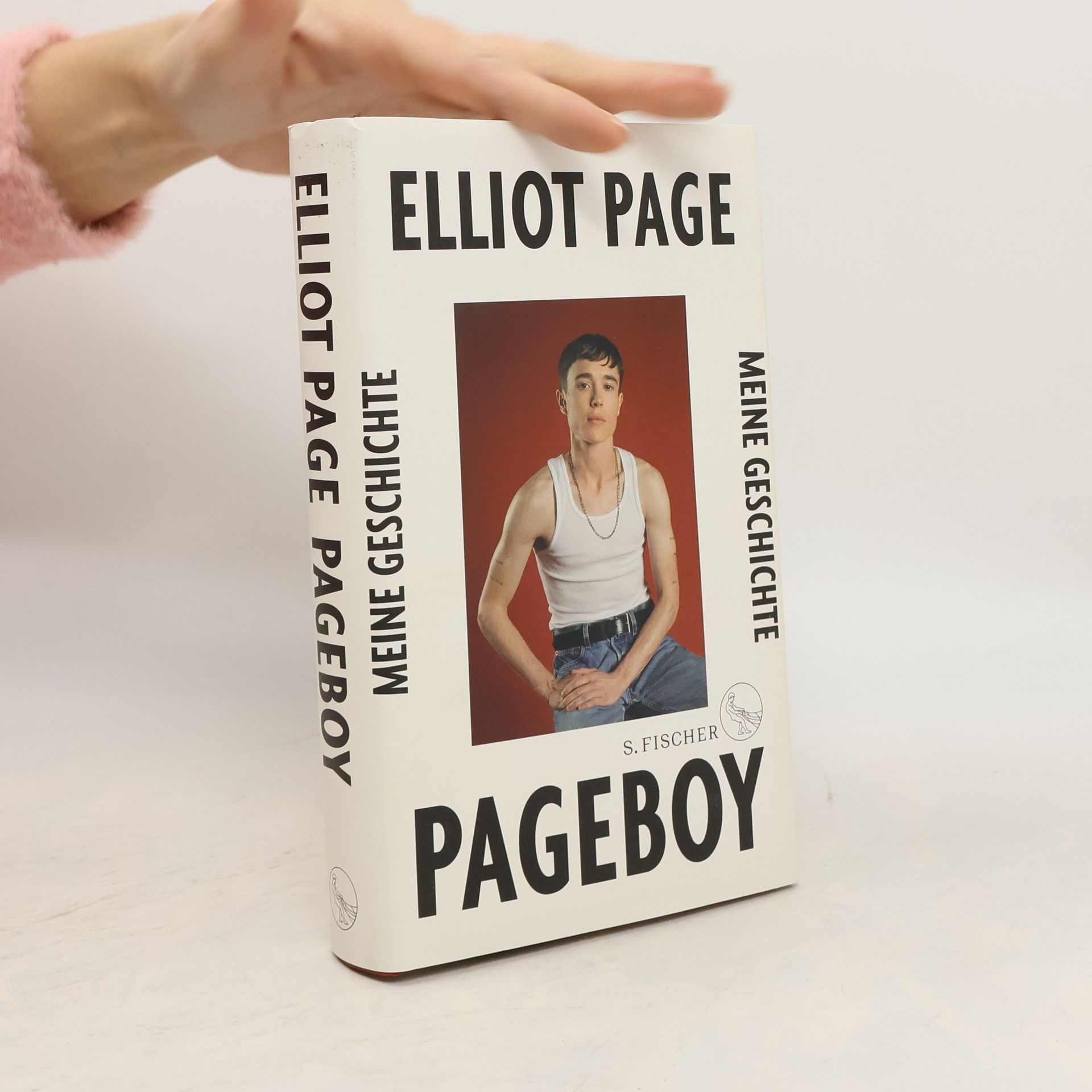 Elliot Page Pageboy