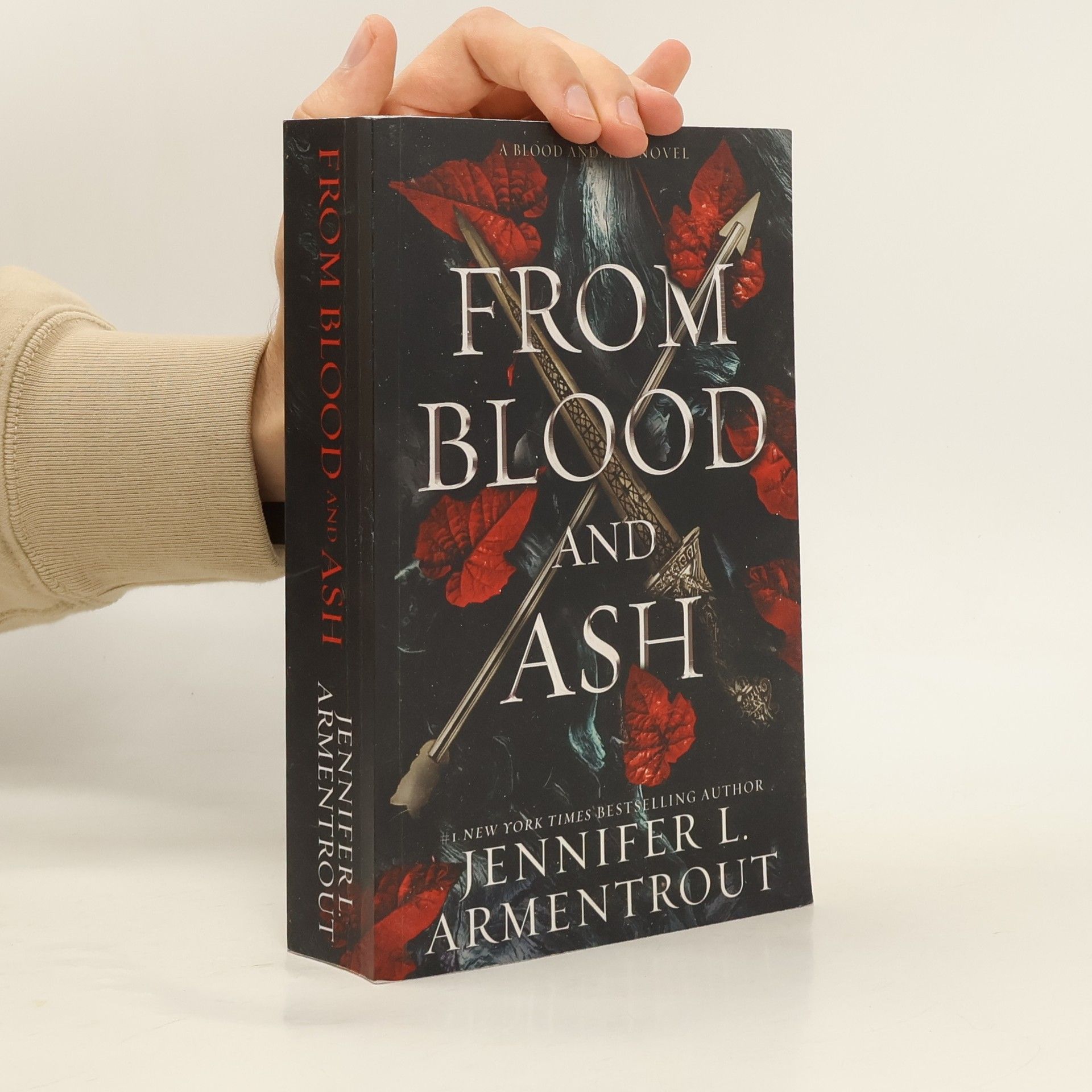 Jennifer L. Armentrout From Blood and Ash