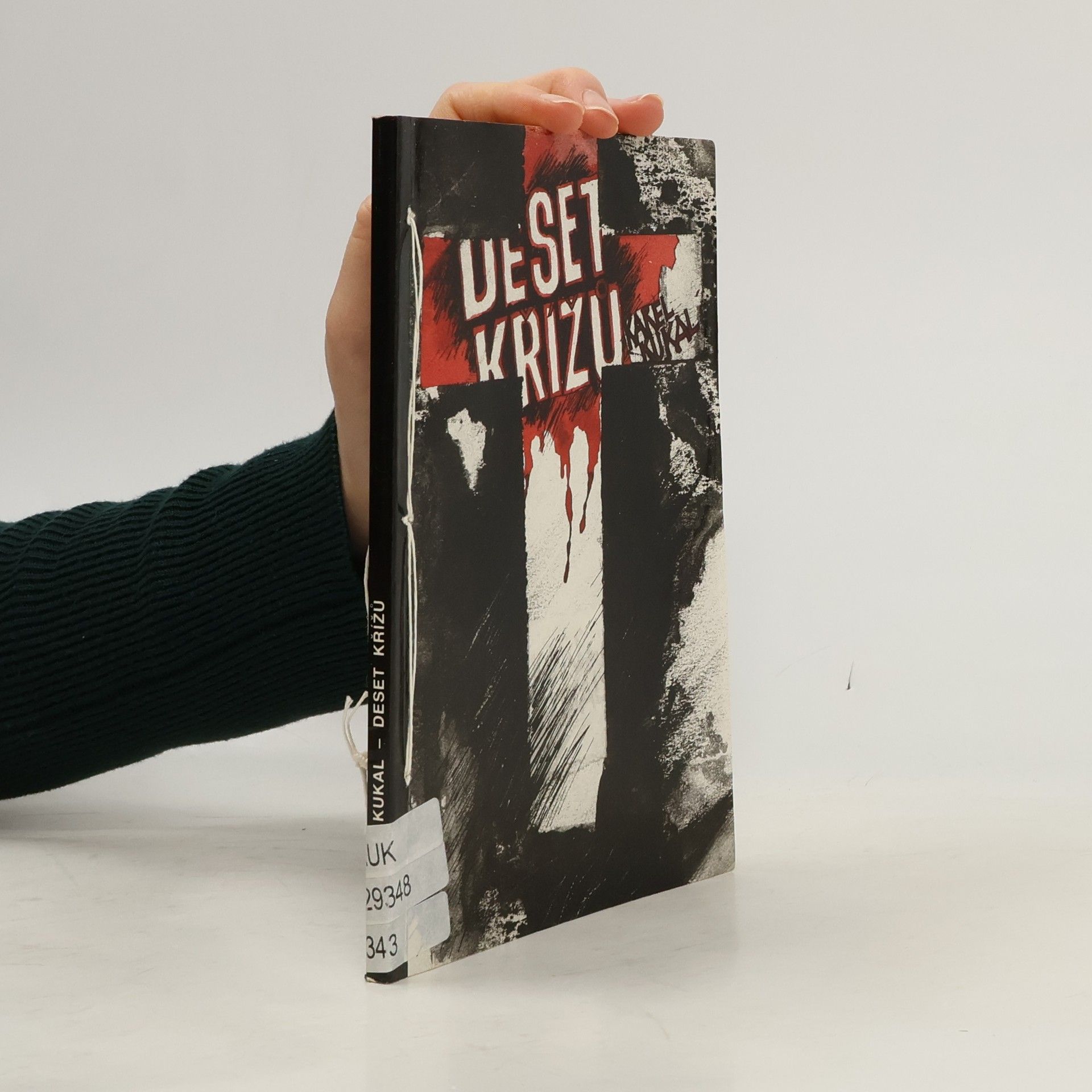 Karel Kukal-Beyeler Deset křížů