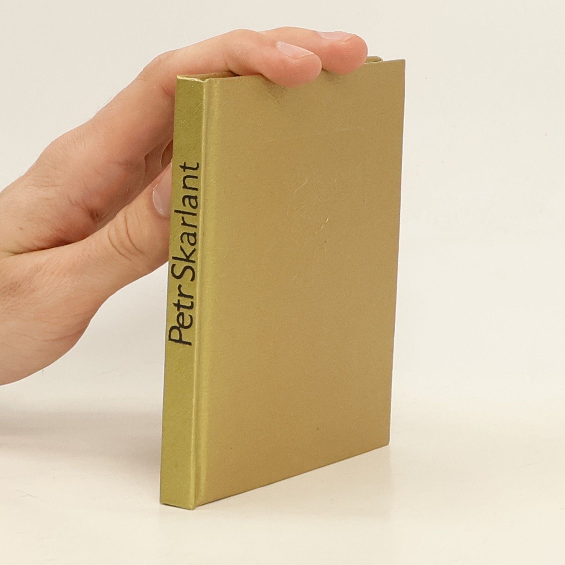 Petr Skarlant Hebká kůže