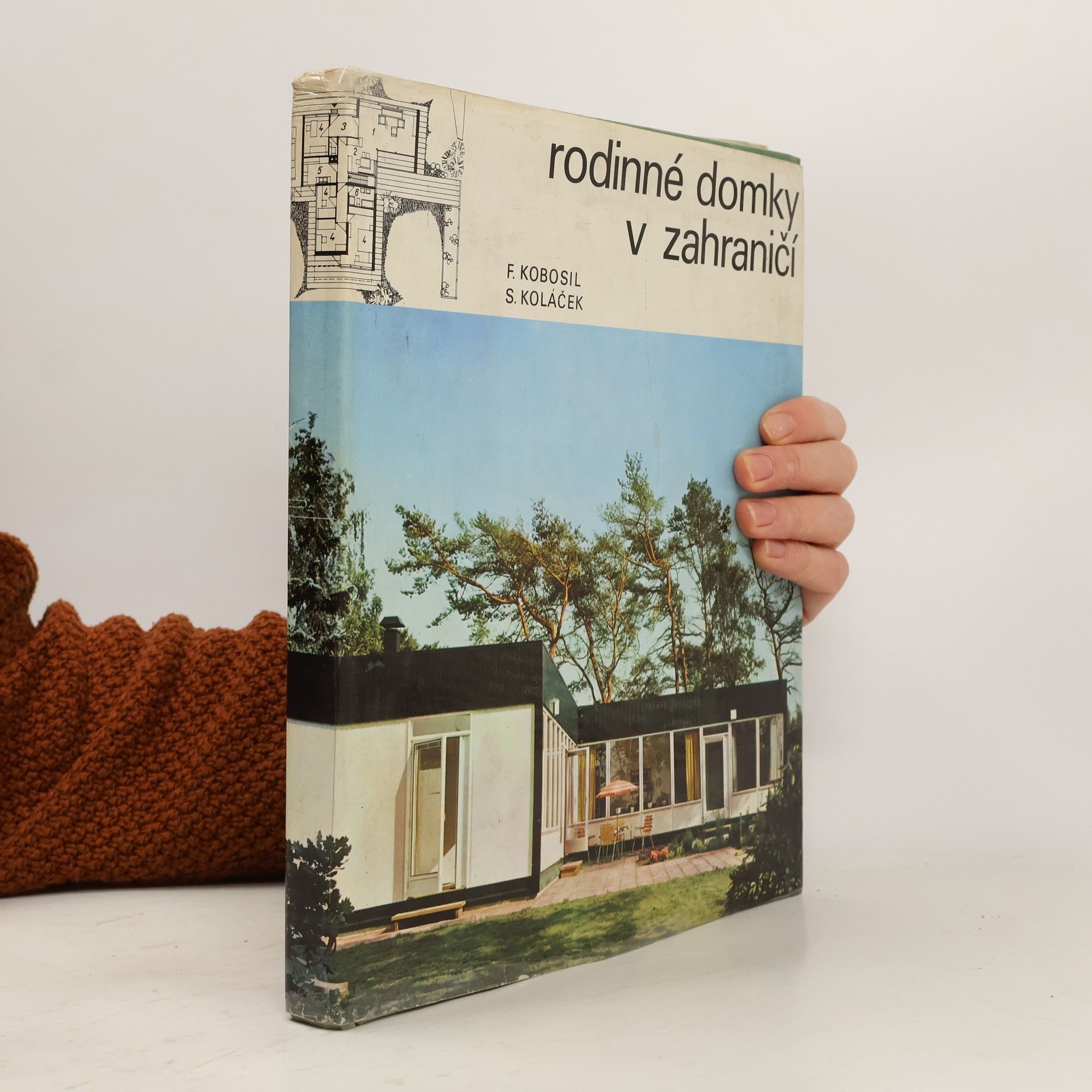 František Kobosil Rodinné domky v zahraničí