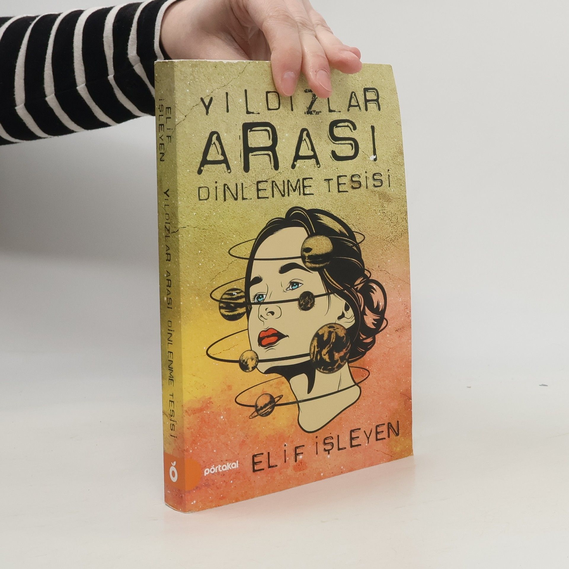 Elif İşleyen Yıldızlar Arası Dinlenme Tesisi