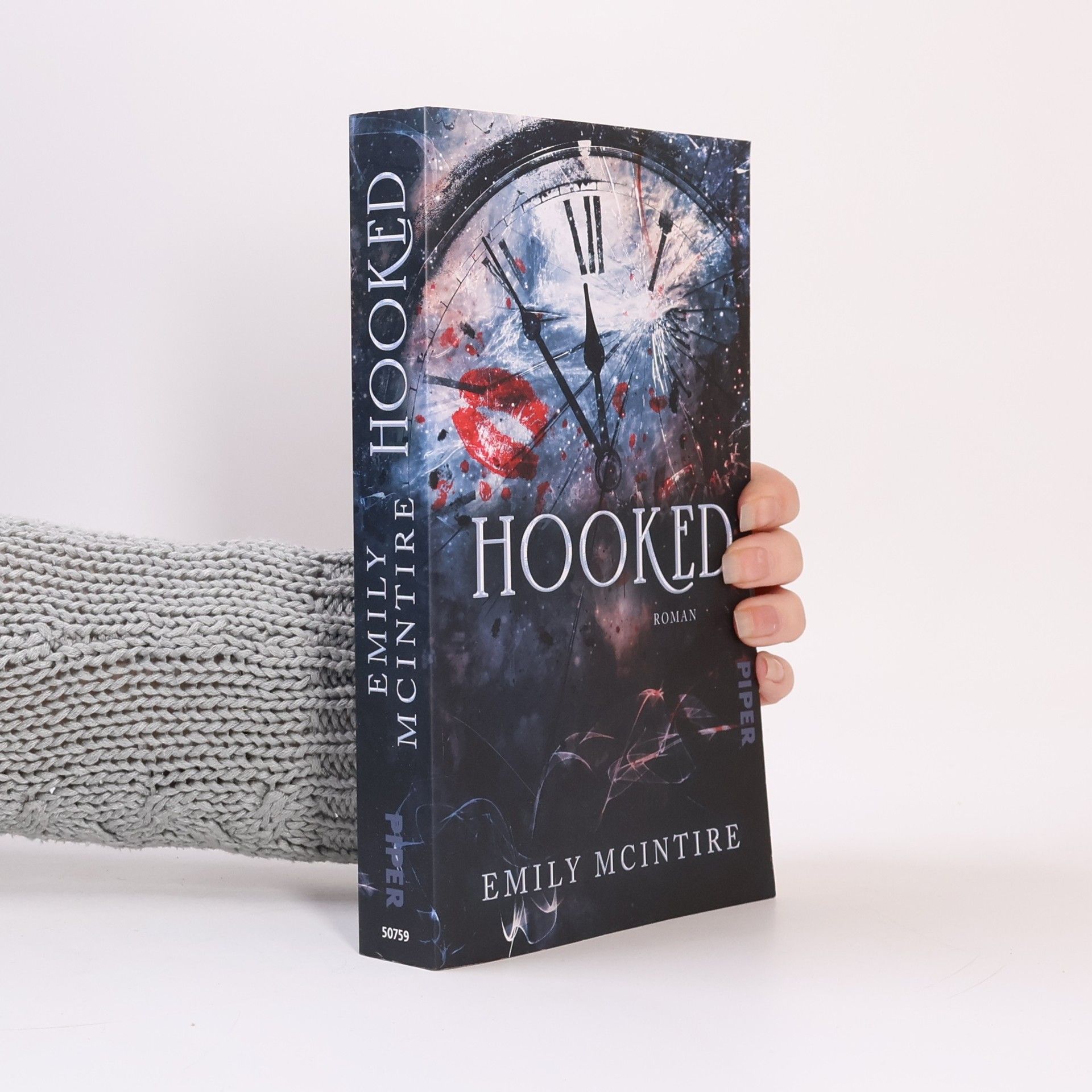 Emily McIntire Hooked