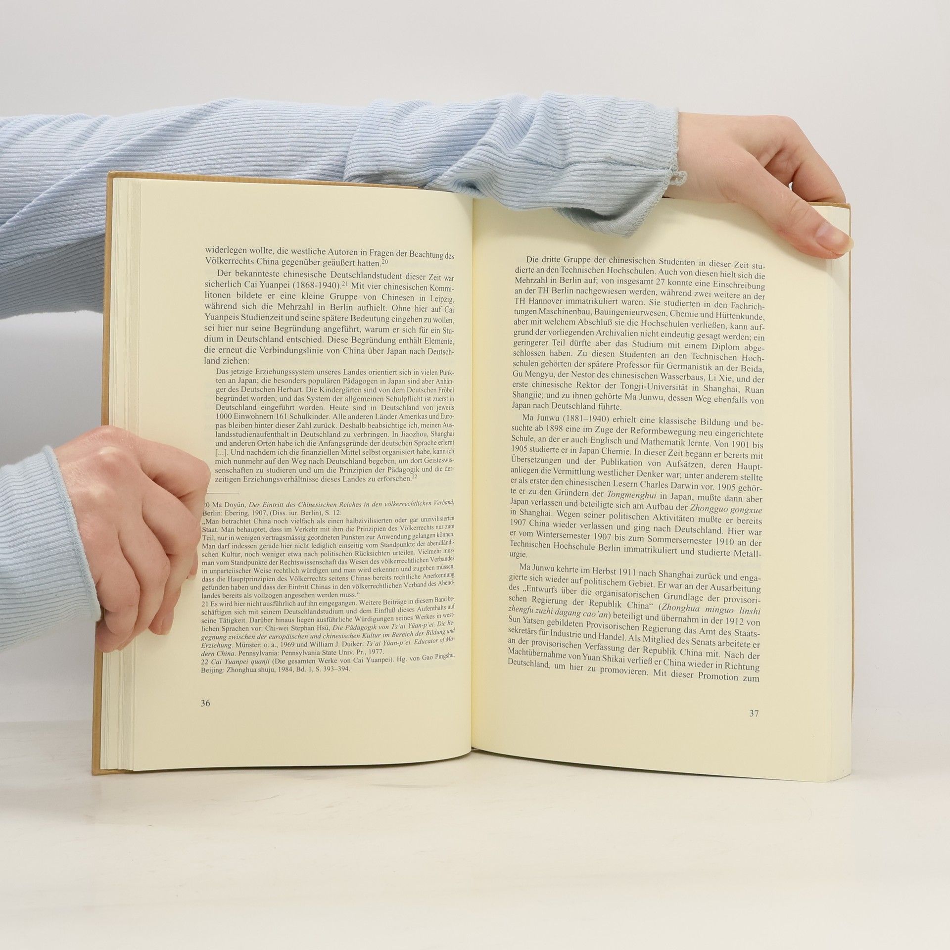 Christoph Kaderas DAAD-FORUM Studien, Berichte, Materialien - 22: Hundertzwanzig Jahre chinesische Studierende an deutschen Hochschulen