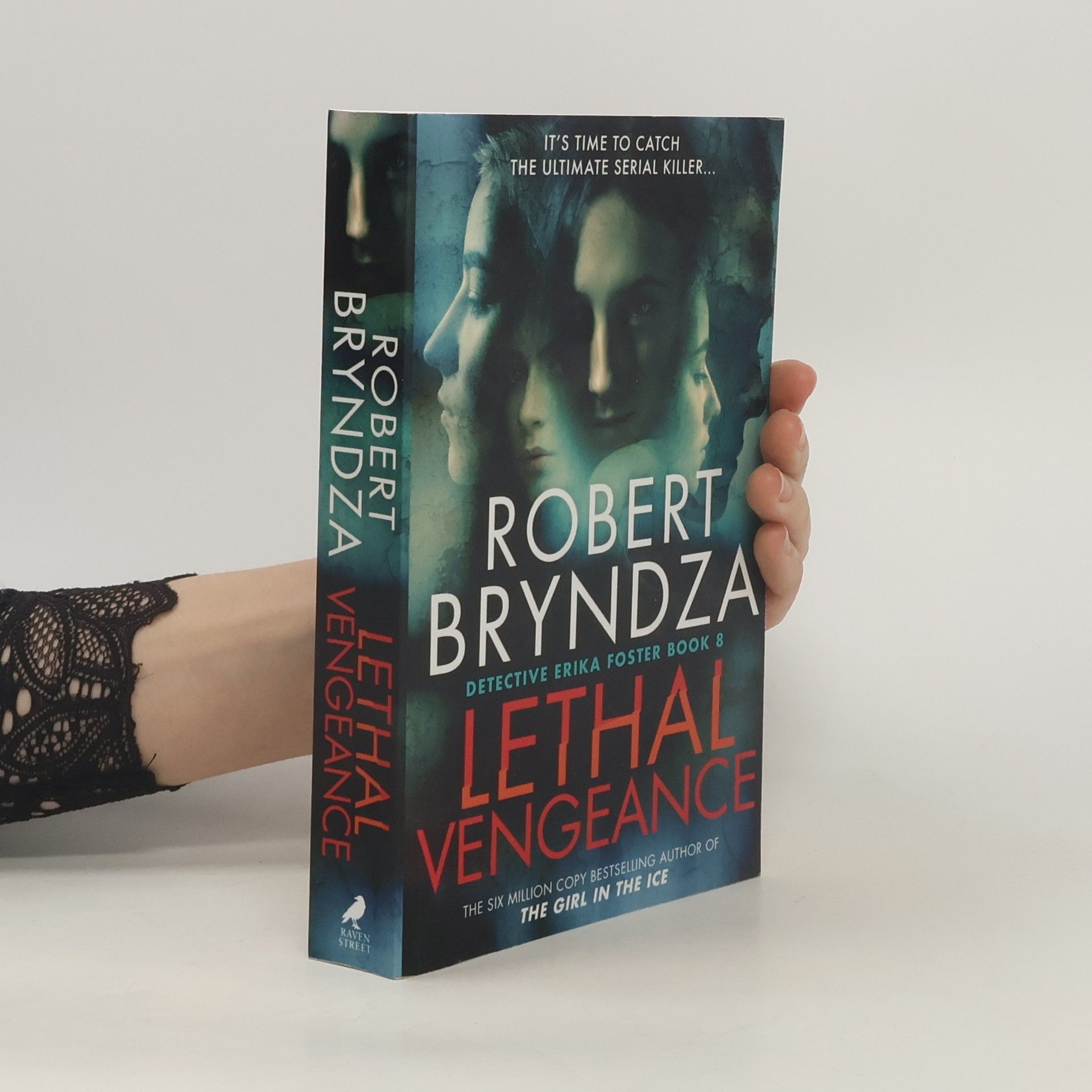 Robert Bryndza Lethal Vengeance