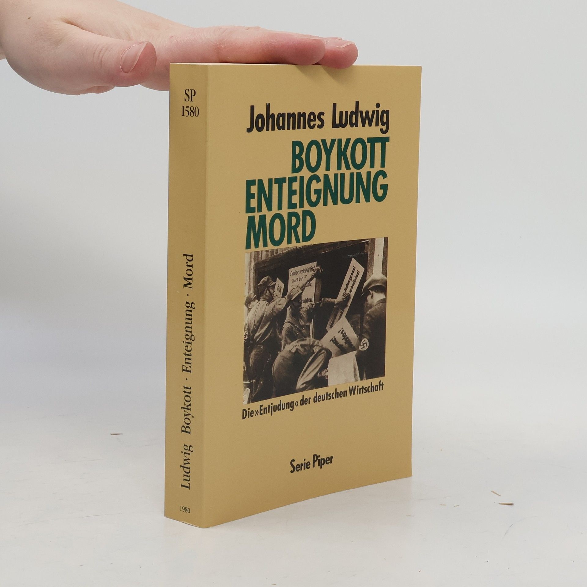 Boykott, Enteignung, Mord