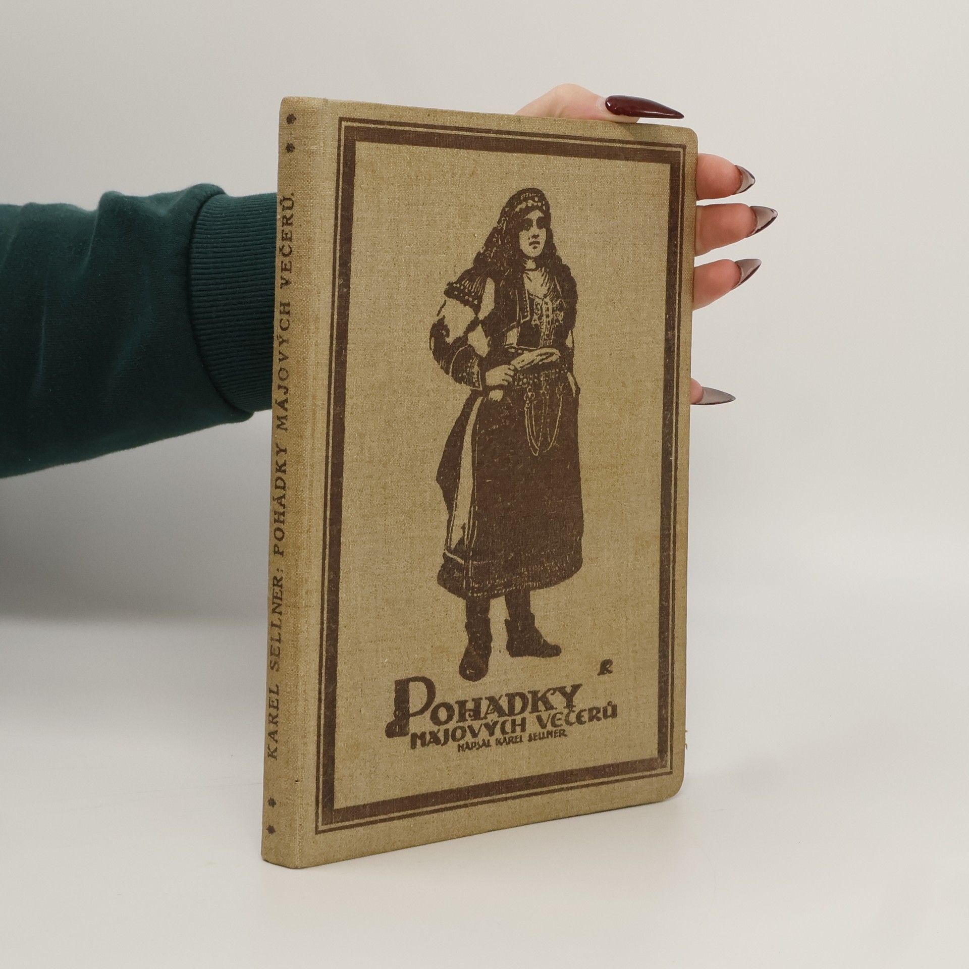 Pohádky májových večerů