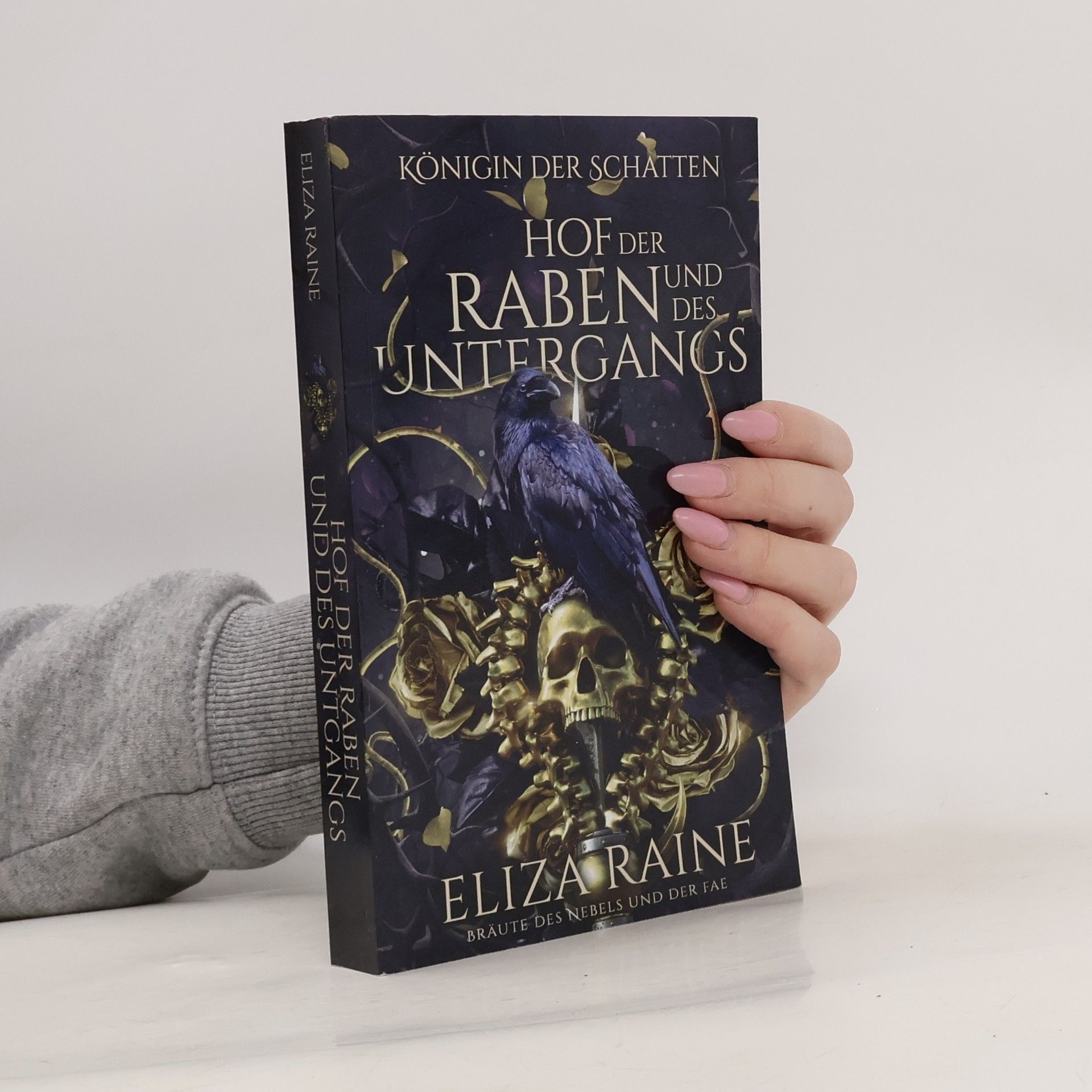 Eliza Raine Hof der Raben und des Untergangs. Bräute des Nebels und der Fae