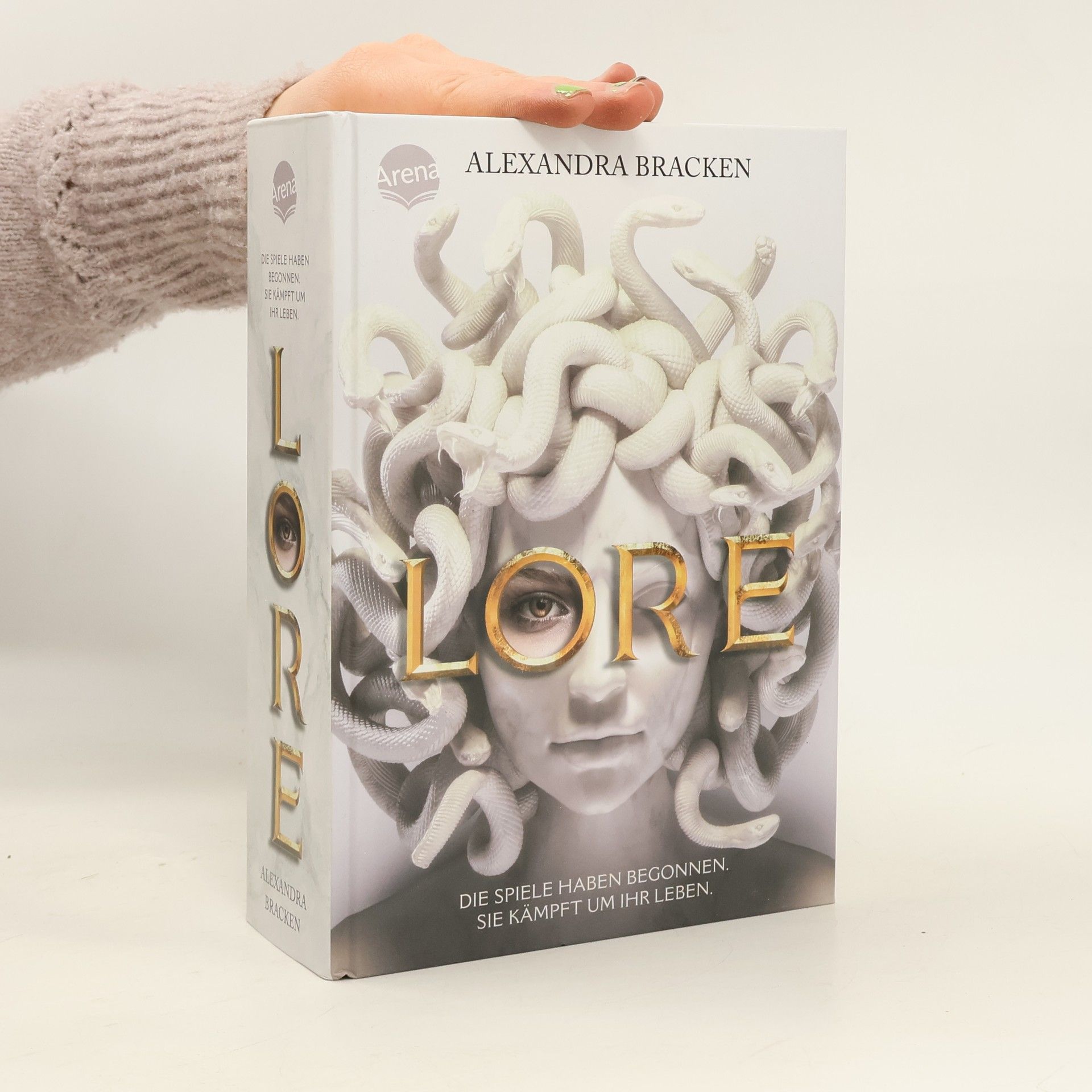 Alexandra Bracken Lore