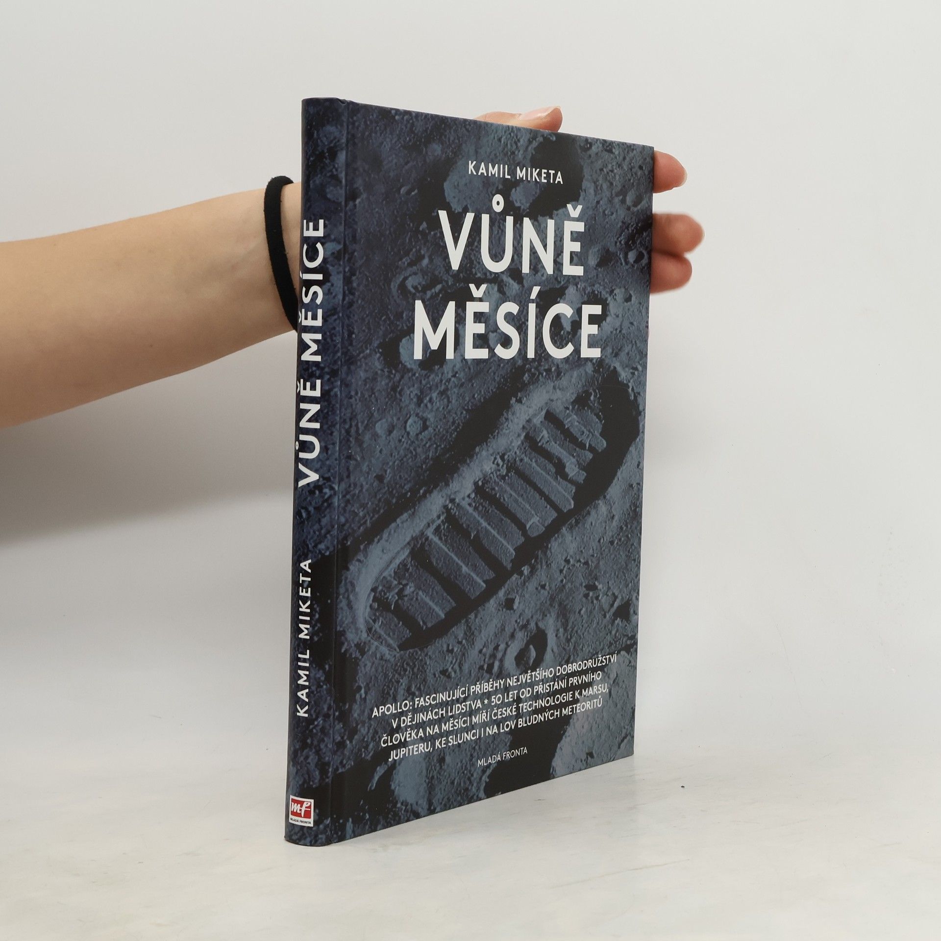 Kamil Miketa Vůně Měsíce