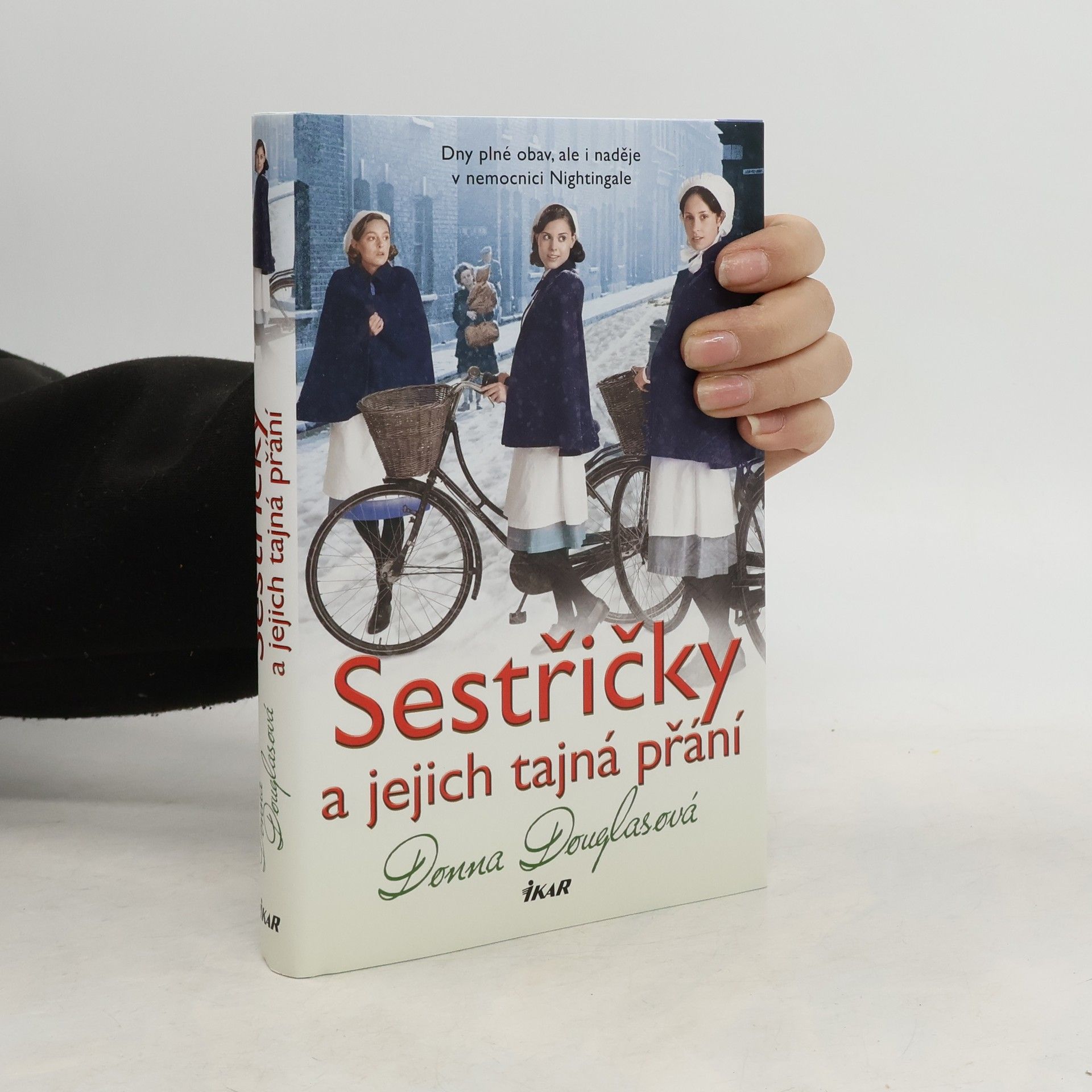 Donna Douglas Sestřičky a jejich tajná přání