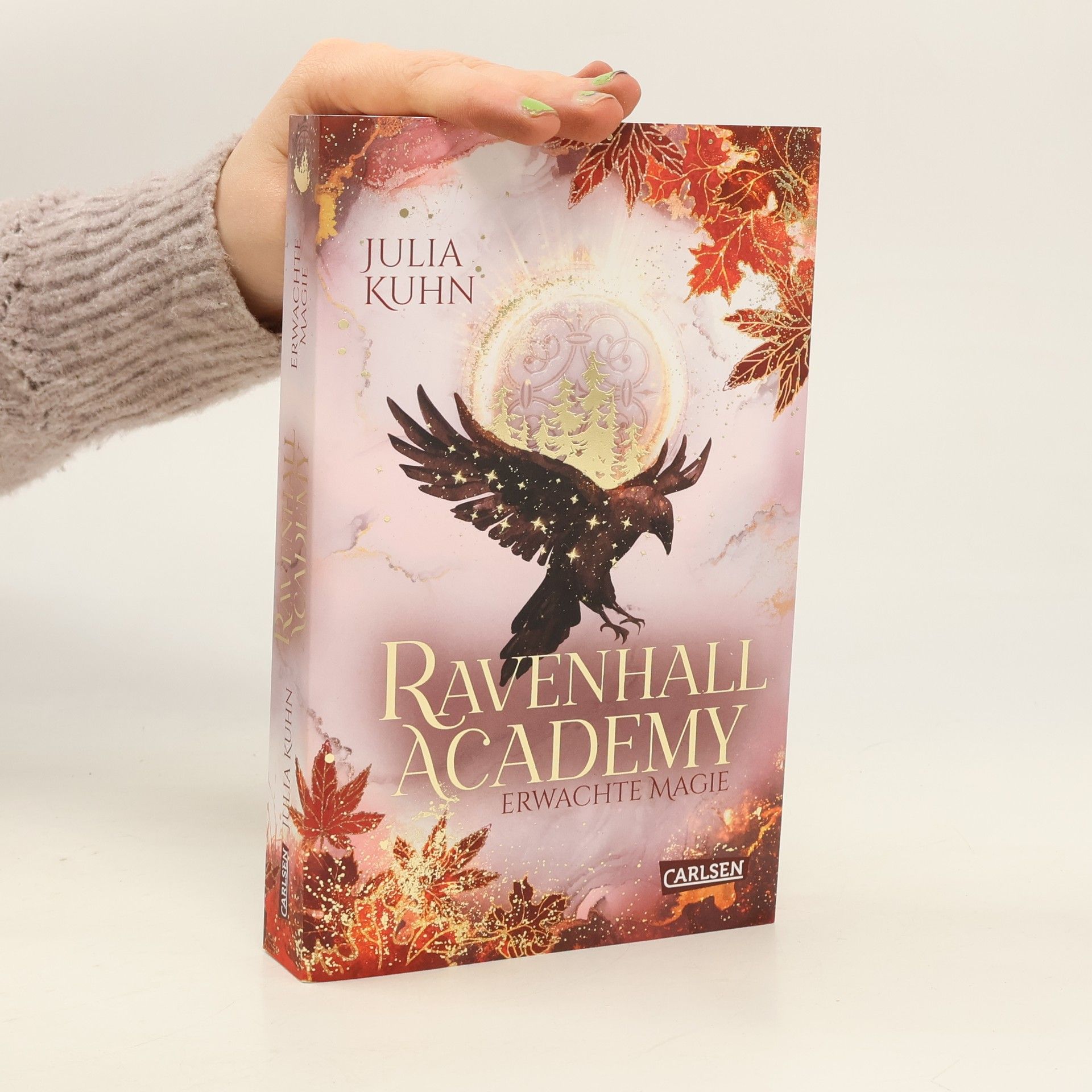 Julia Kuhn Ravenhall Academy 2: Erwachte Magie