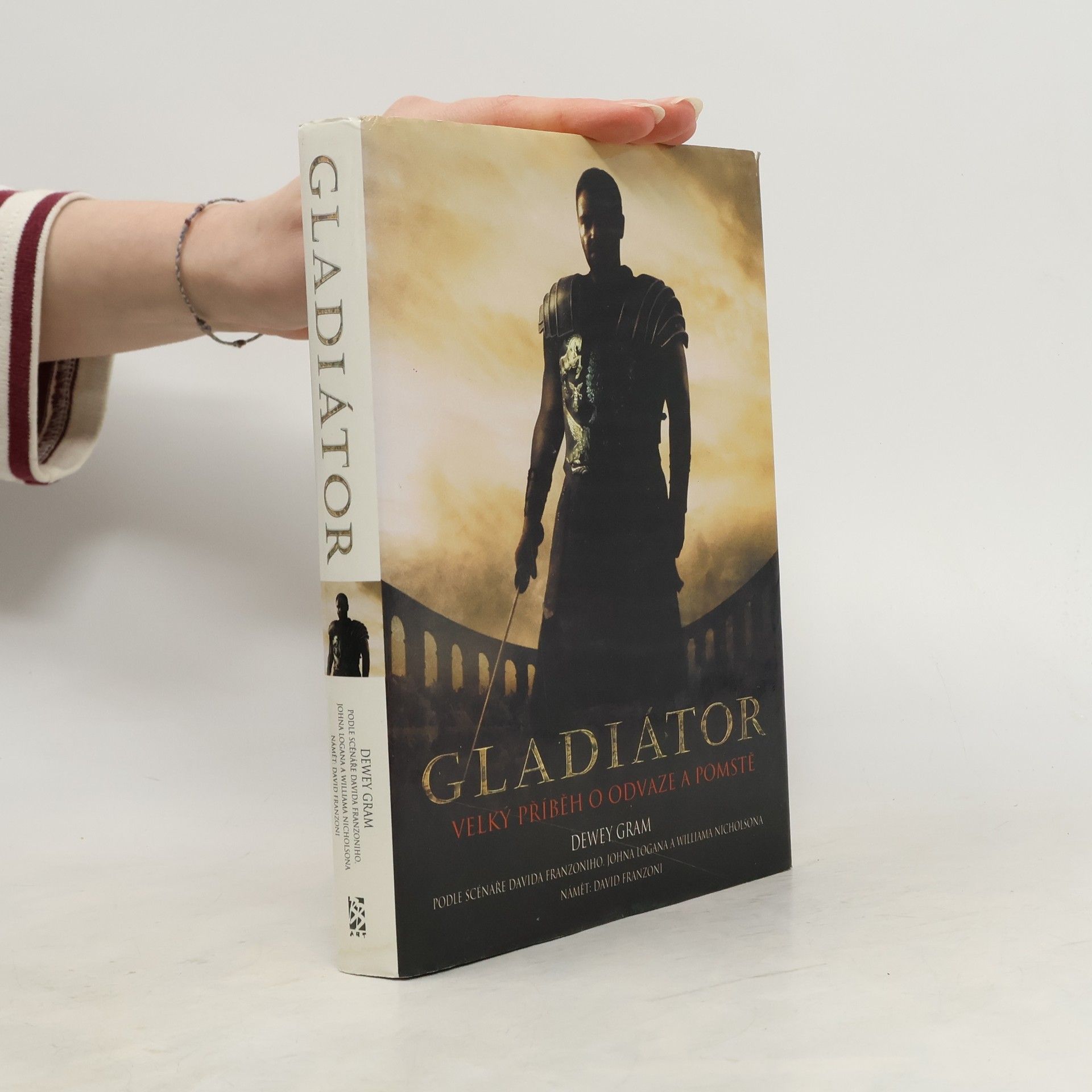 Dewey Gram Gladiátor