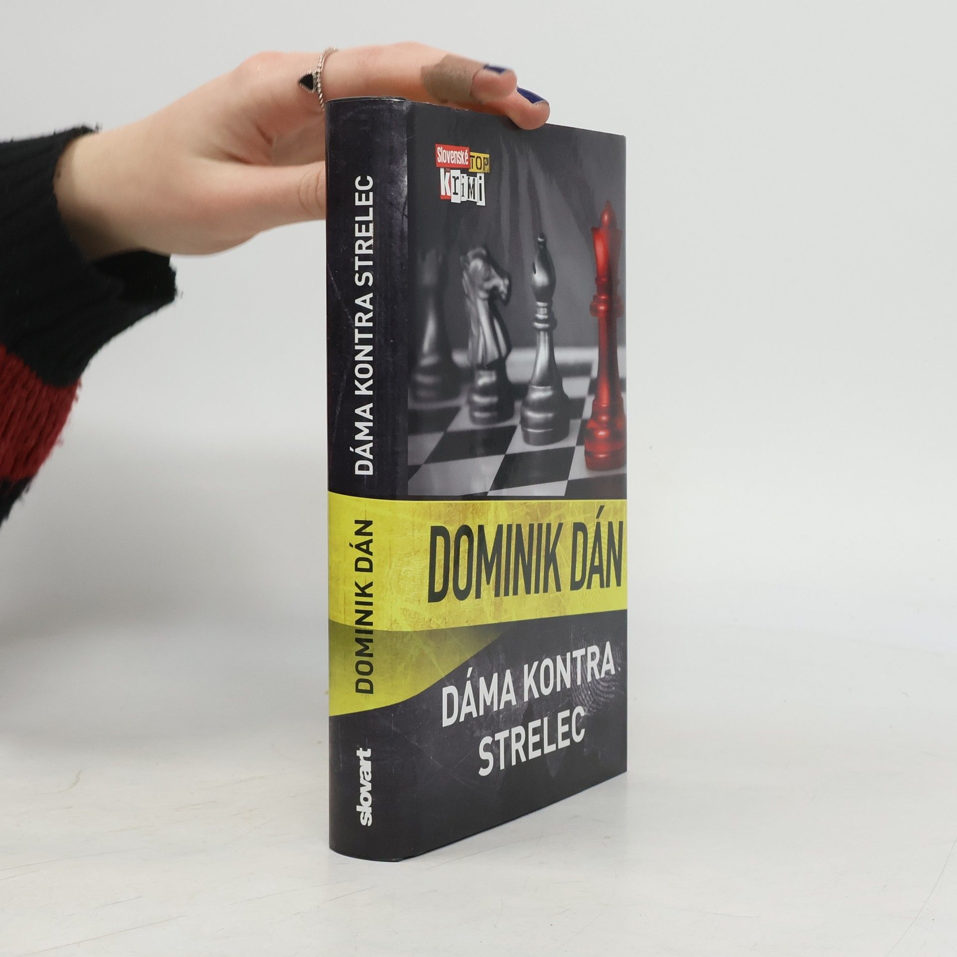 Dominik Dán Dáma kontra strelec