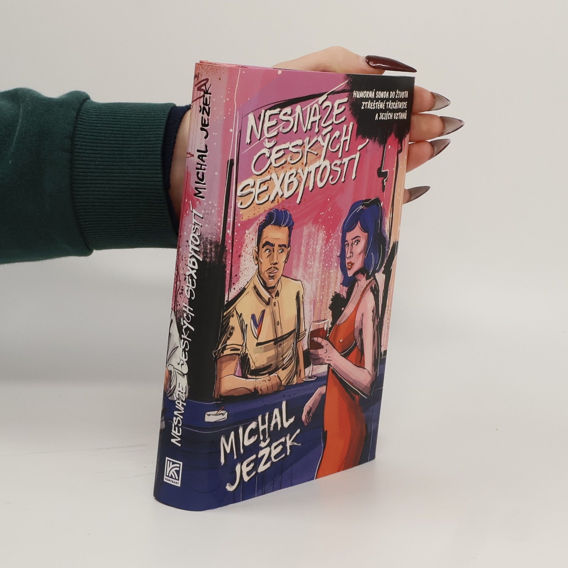Nesnáze českých sexbytostí: humorná sonda do života ztřeštěné třicátnice a jejích vztahů