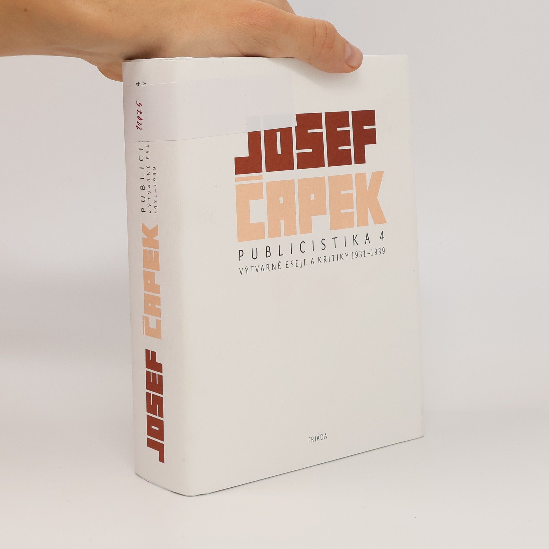 Publicistika. 4, Výtvarné eseje a kritiky 1931-1939