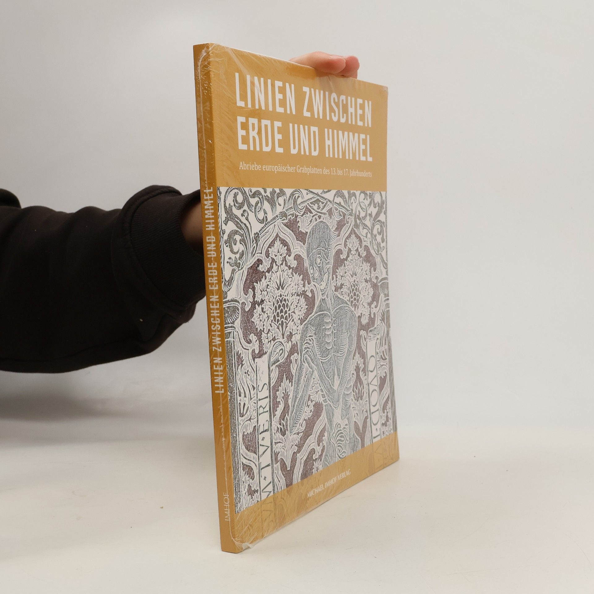 Linien zwischen Erde und Himmel