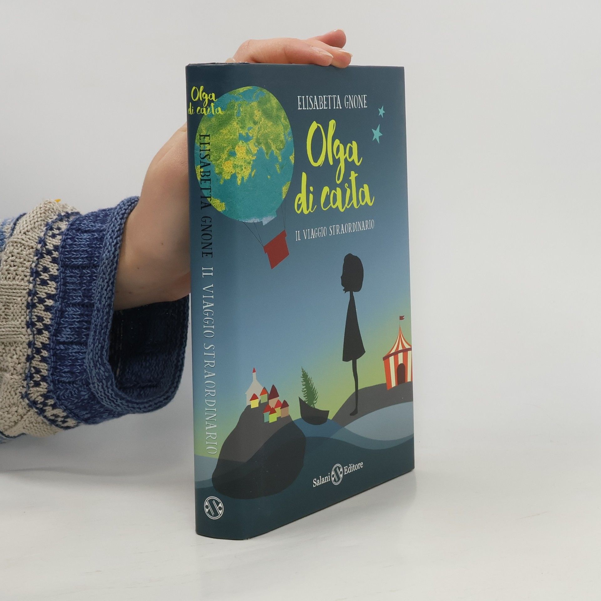 Elisabetta Gnone Il viaggio straordinario. Olga di carta. Ediz. speciale. Con Poster