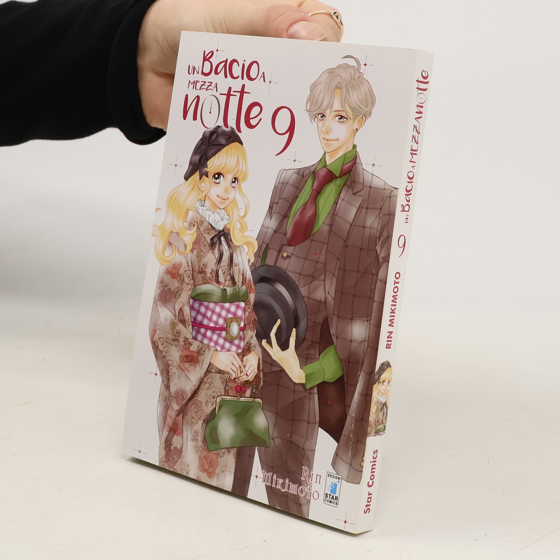 Rin Mikimoto Un bacio a Mezzanotte