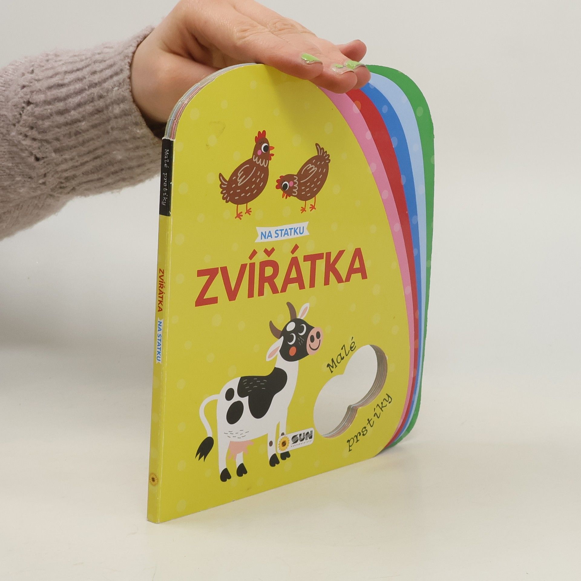 AA.VV. Zvířátka na statku - Malé prstíky