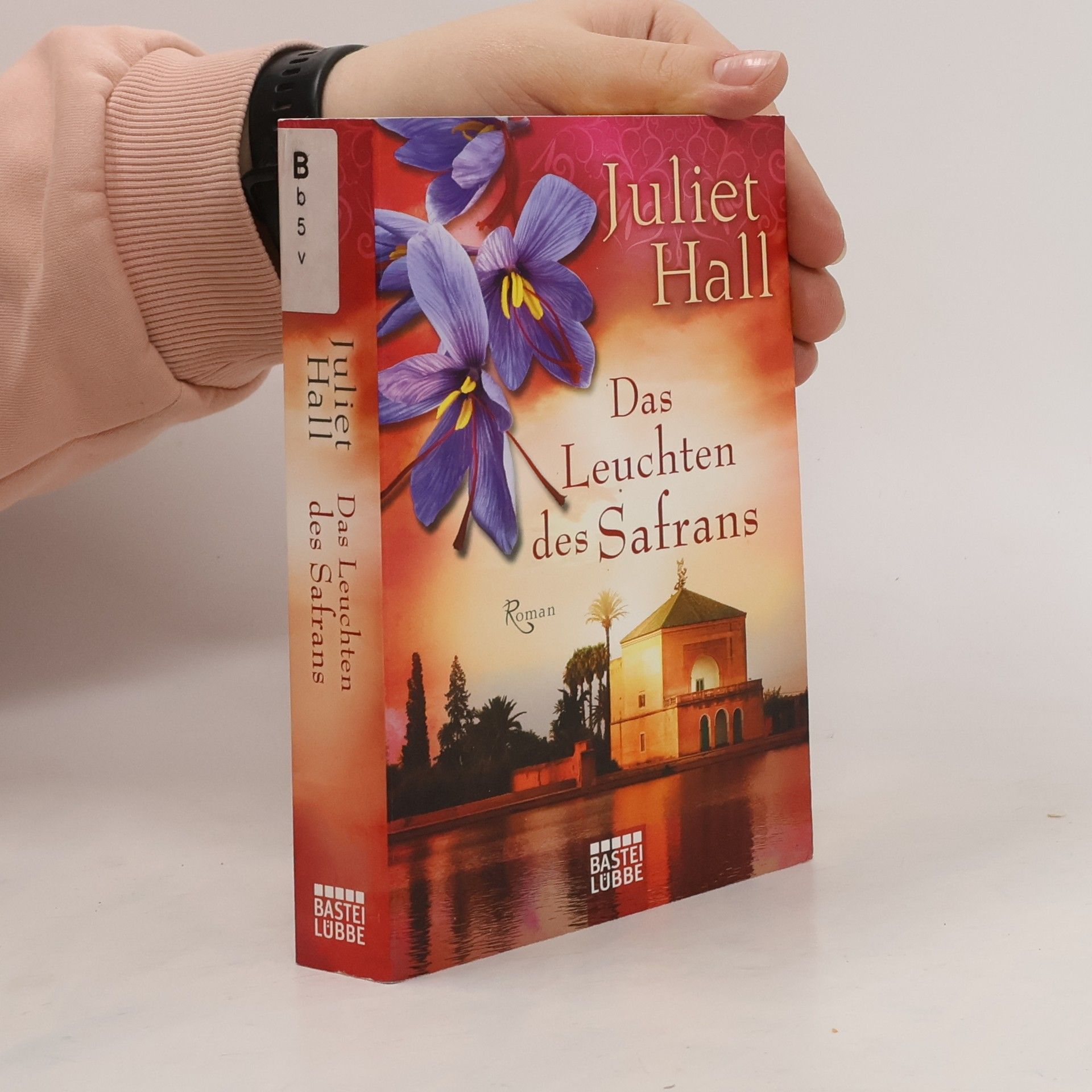 Juliet Hall Das Leuchten des Safrans